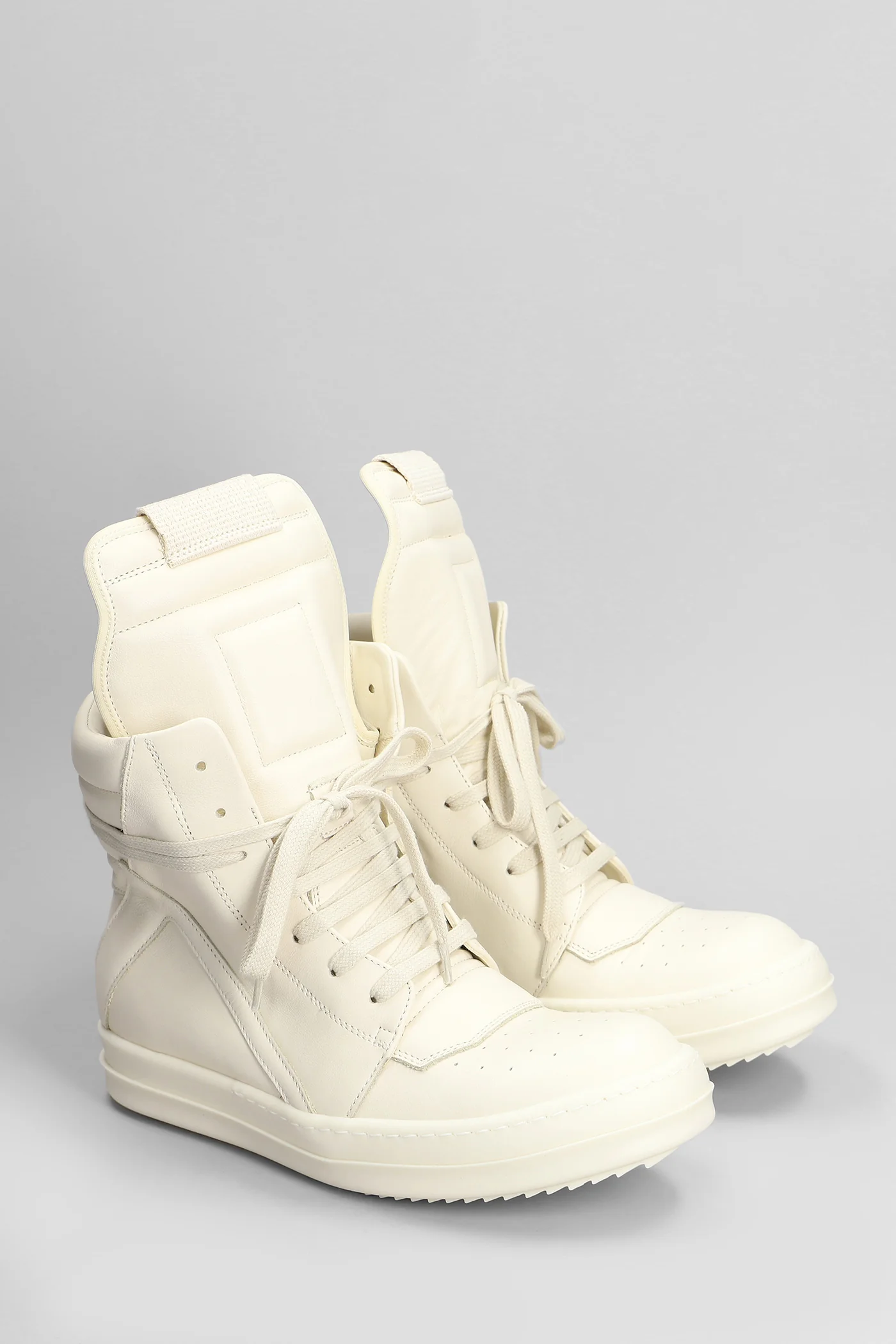 Geobasket Sneakers in beige leather - Image 2