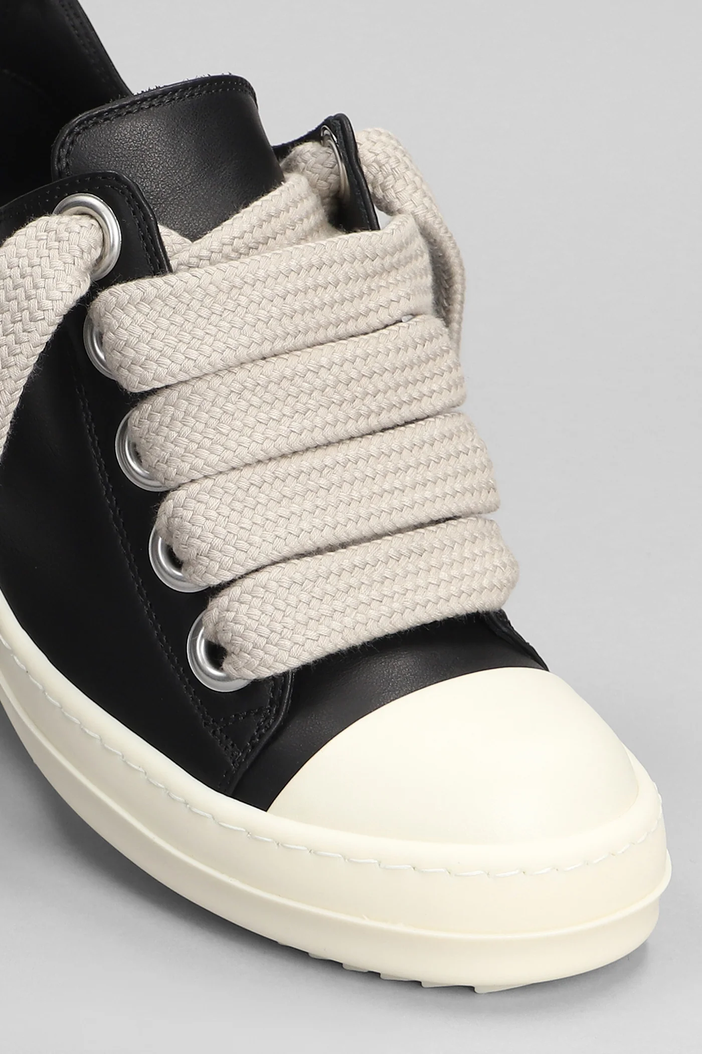 Jumbo laced low Sneakers in black leather - Image 5