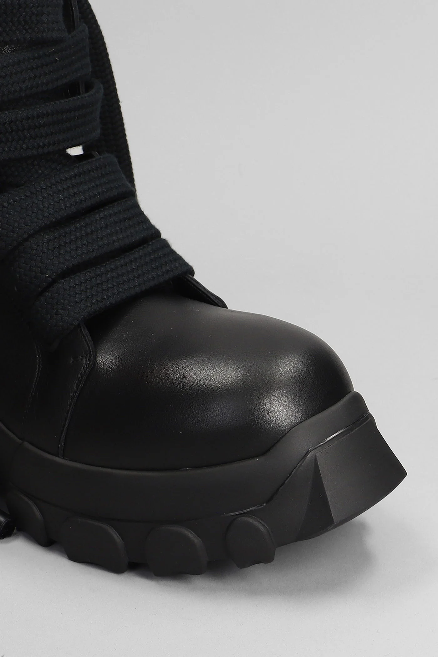 Jumbolaced Combat boots in black leather - Image 5