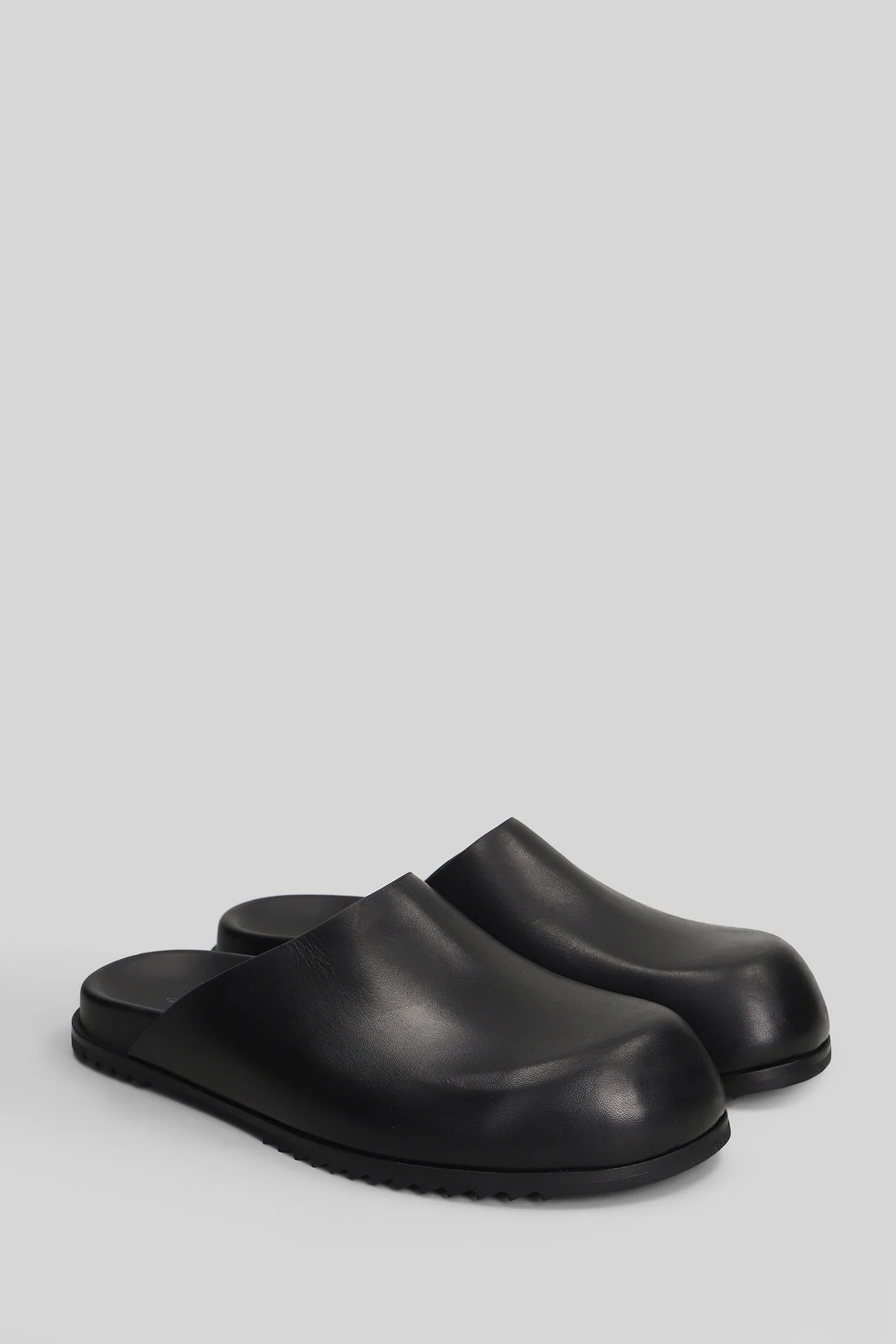Mule granola Slipper-Mule in black leather - Image 2