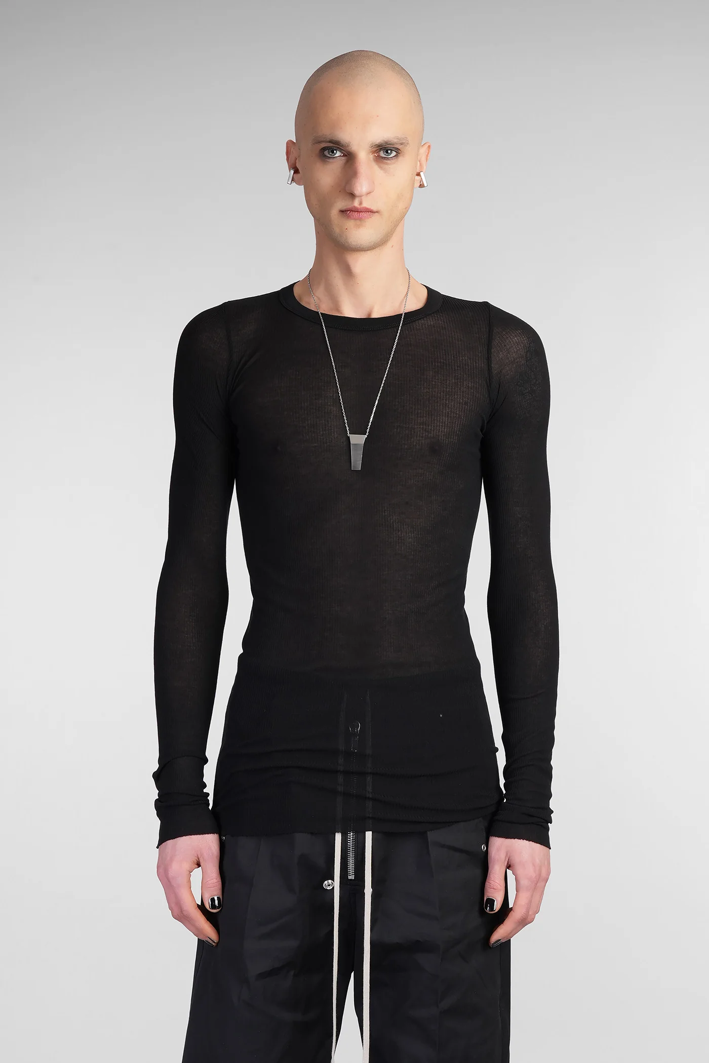 Rib ls t in black viscose