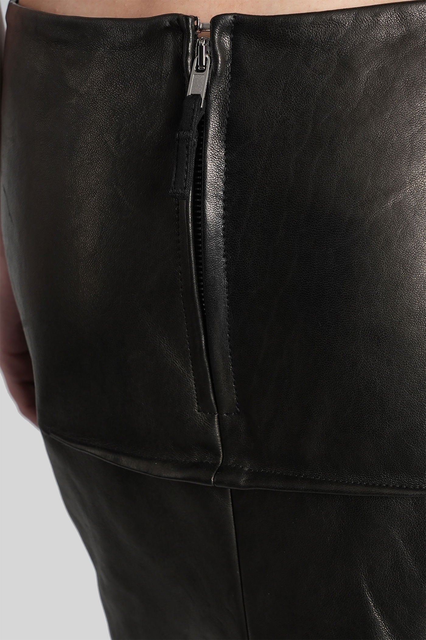Sliced skirt Skirt in black leather - Image 5