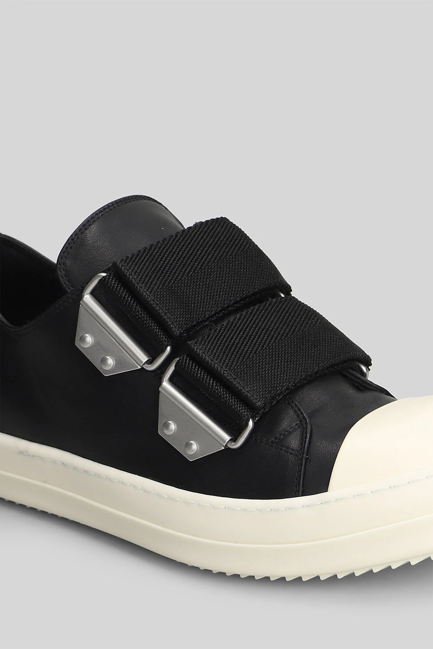 Strap low sneaks Sneakers in black leather - Image 5