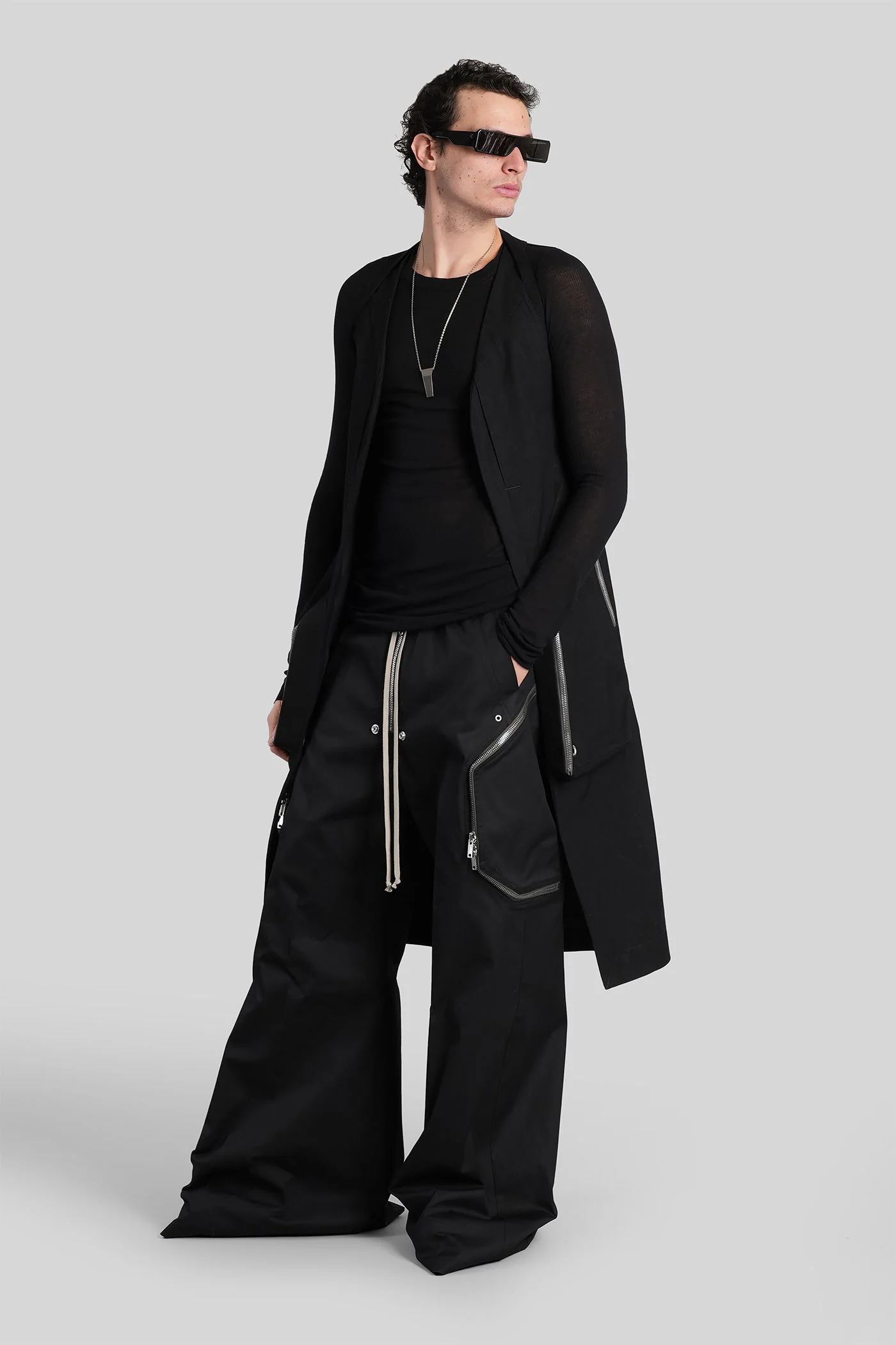 Temple vest long Vest in black cotton - Image 2