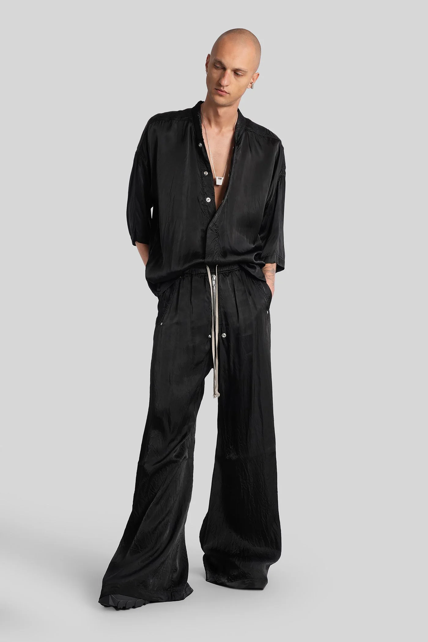 Wide bela pants Pants in black polyamide polyester - Image 2