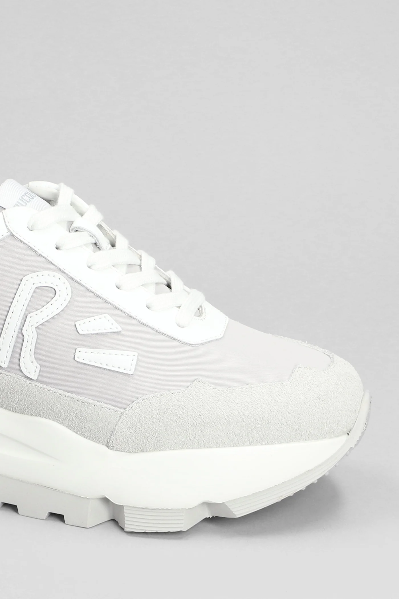 Aki Sneakers in grey leather and fabric - Image 5