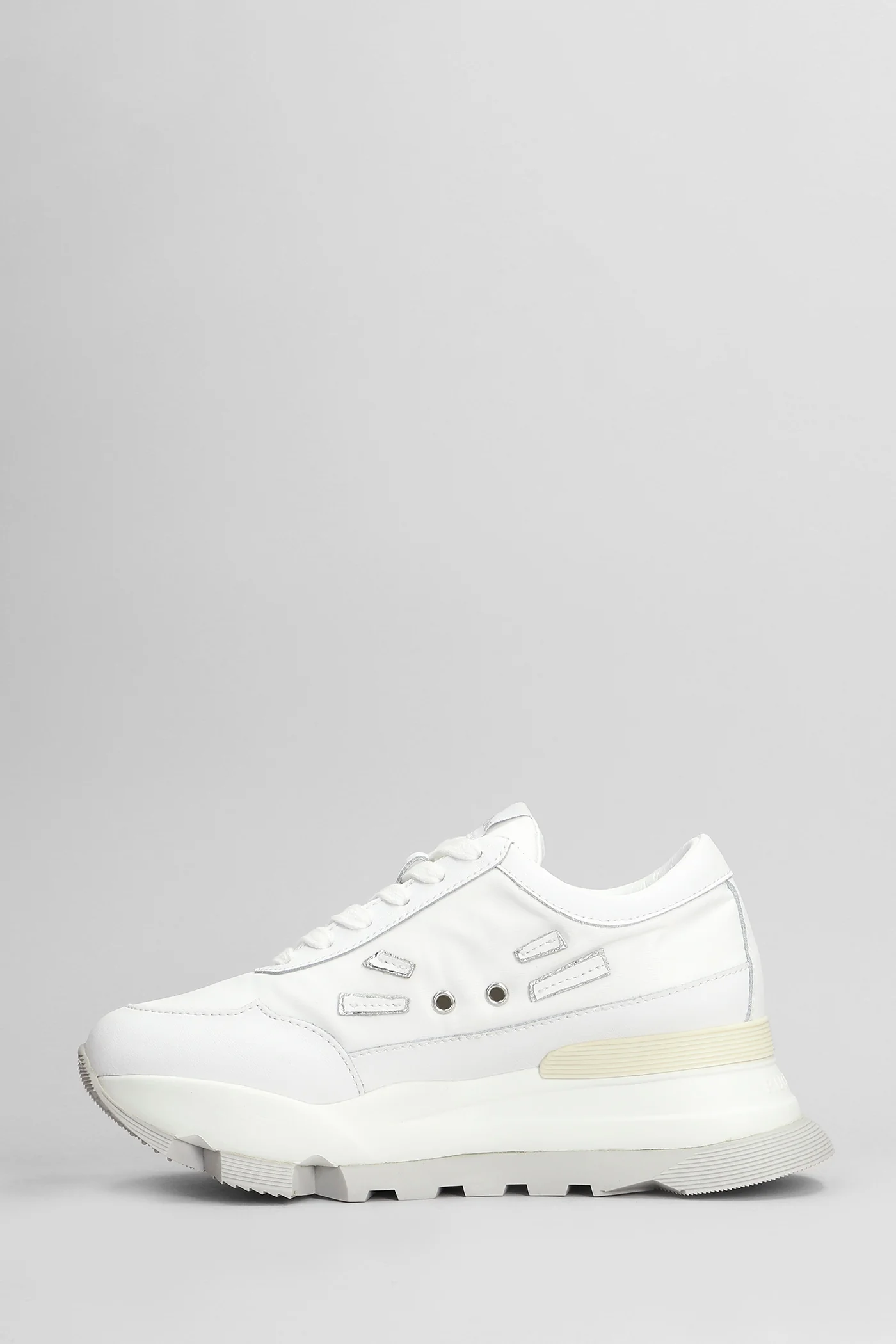 Aki Sneakers in white leather and fabric - Image 3