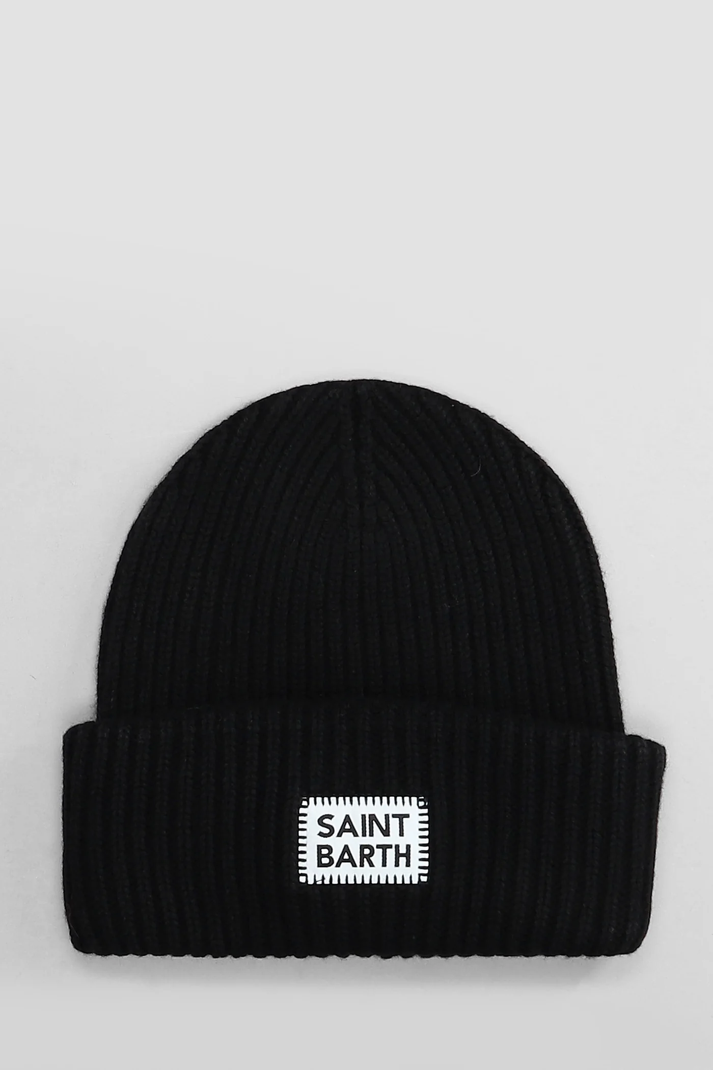 Berry w Hats in black wool