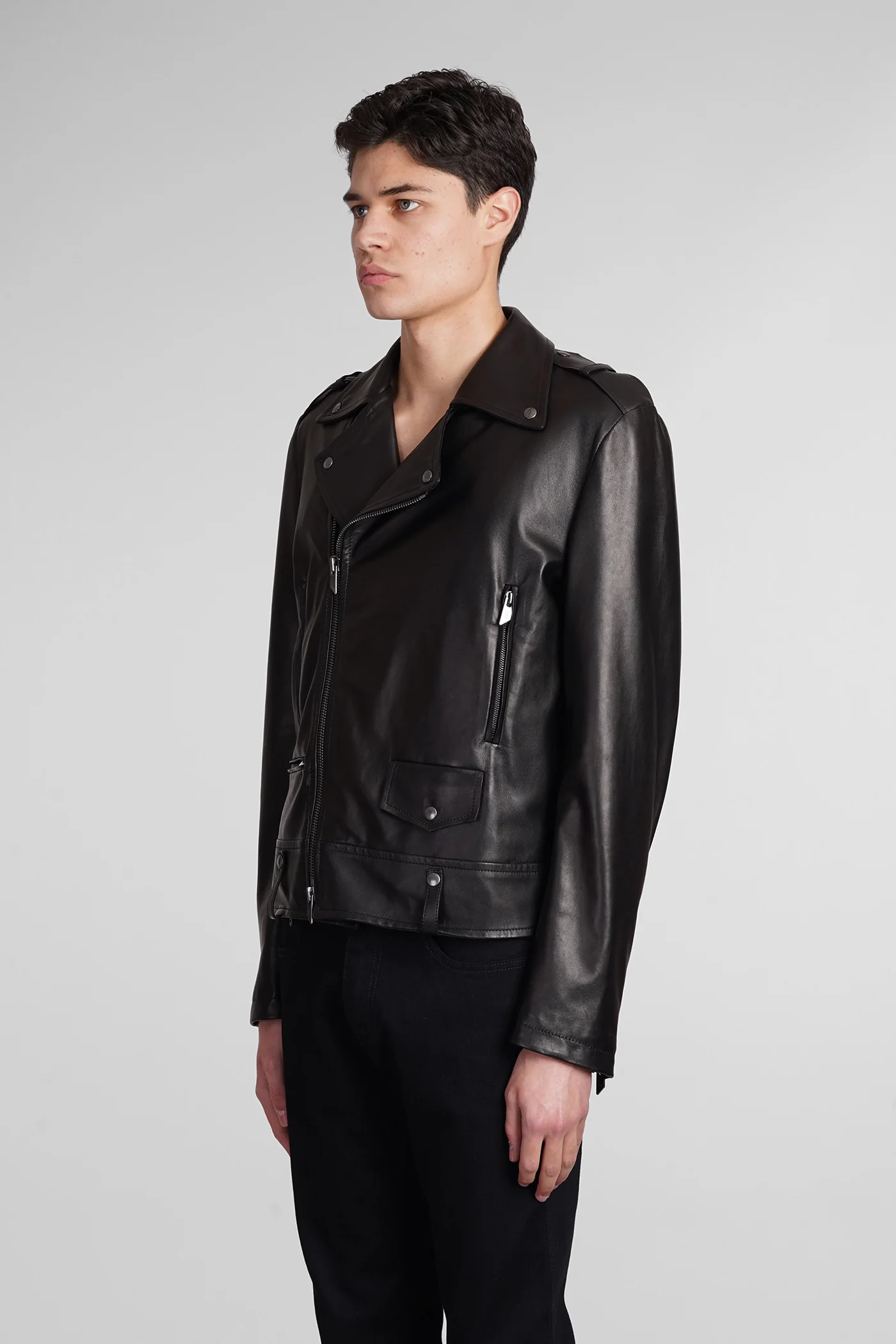 Biker jacket in black leather - Image 4