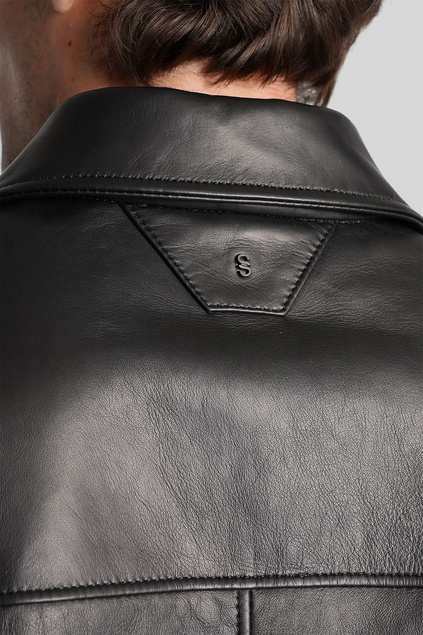 Leather jacket in black leather - Image 20