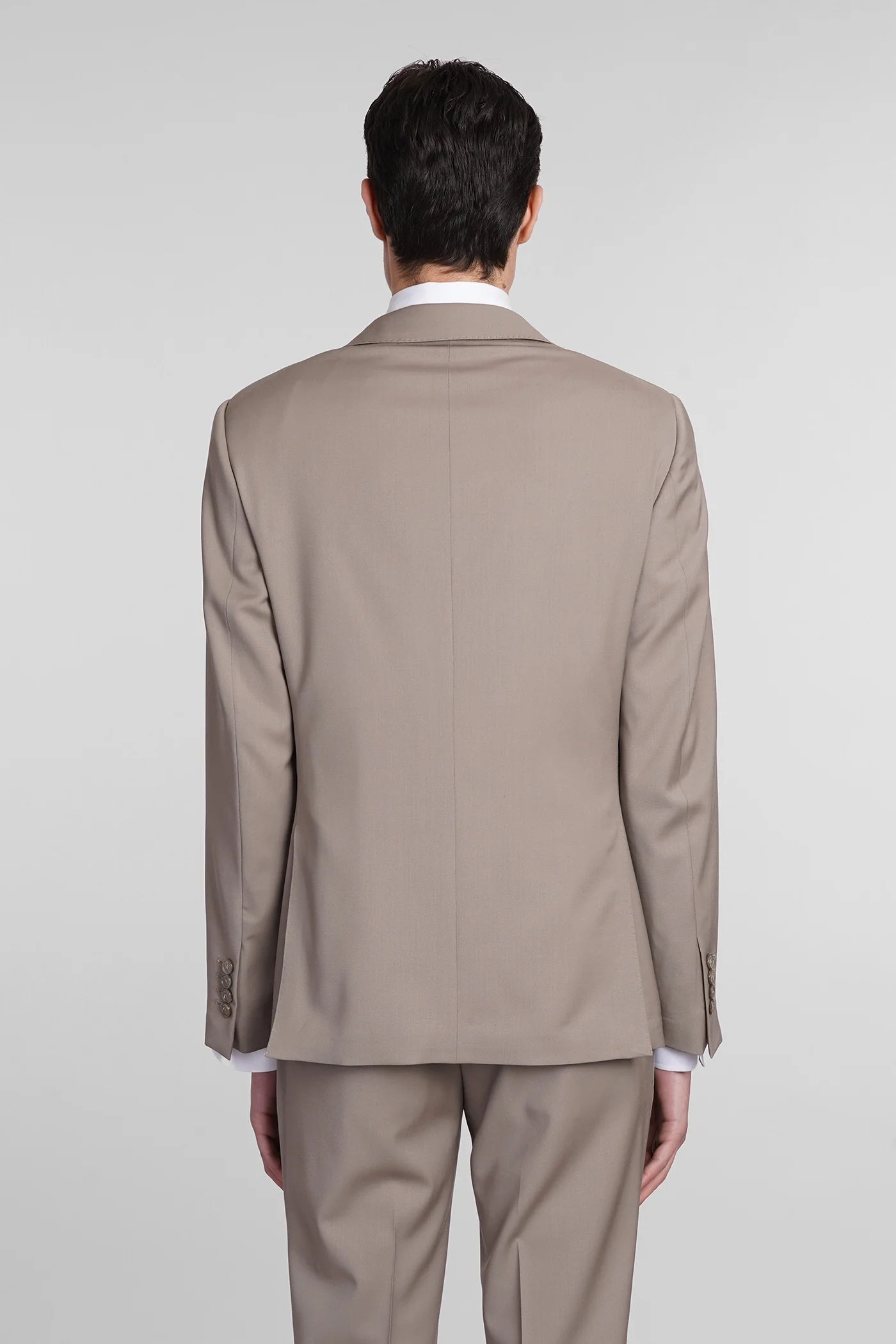Suit in beige wool - Image 3