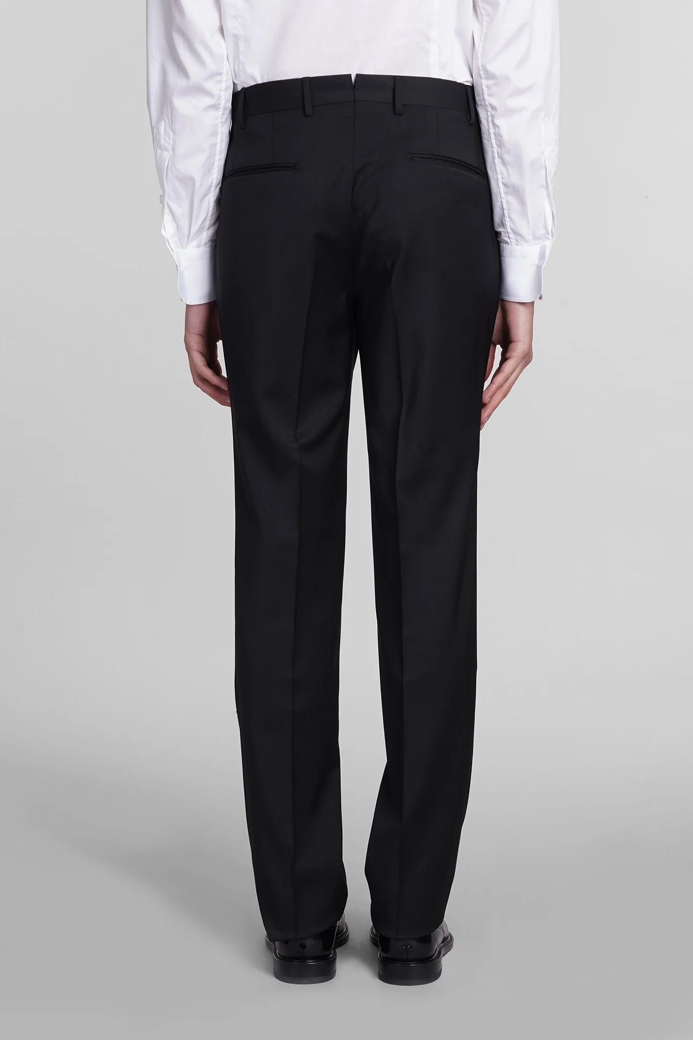 Suit in black wool - Image 5