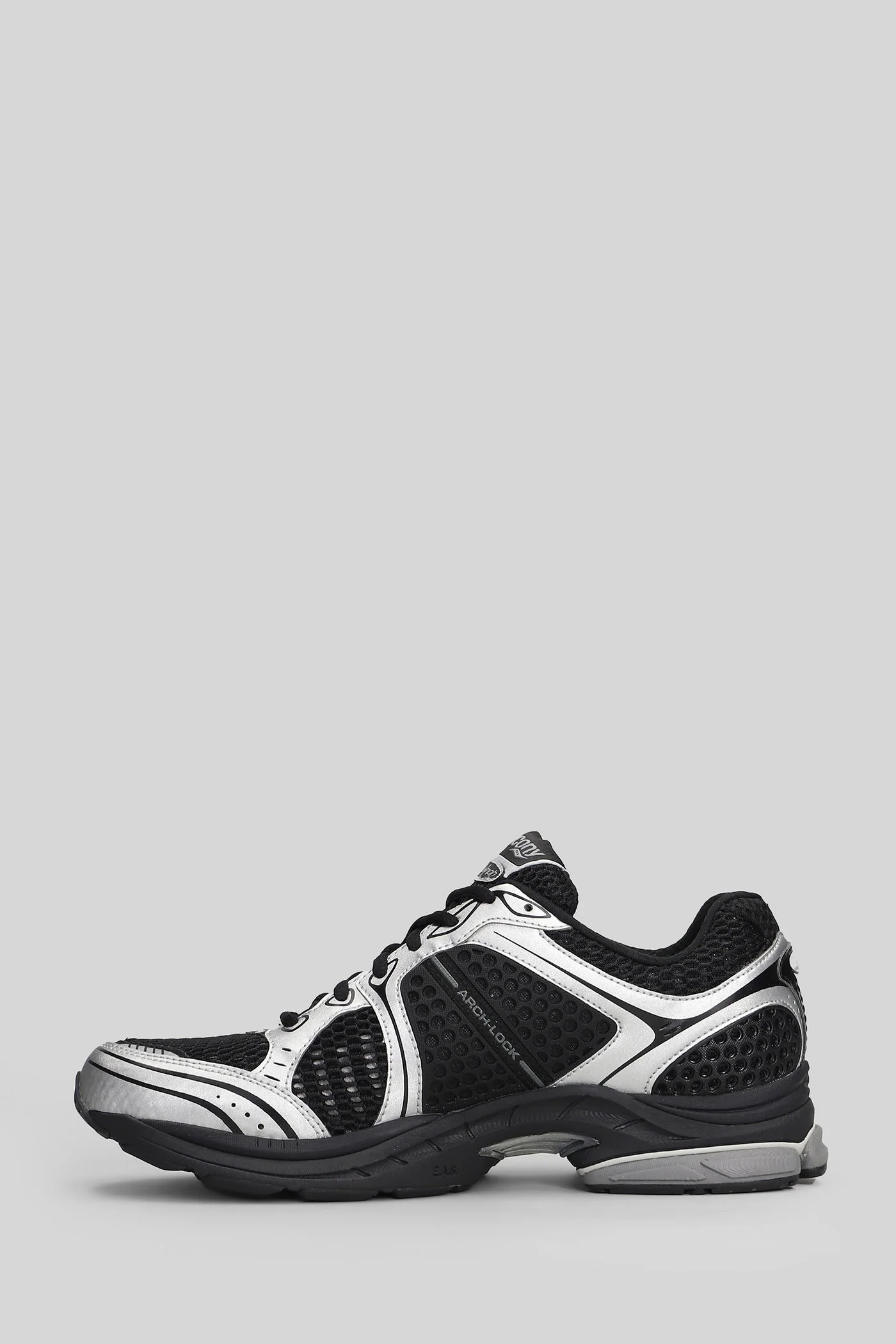Progrid Triumph 4 Sneakers in black leather and fabric - Image 3