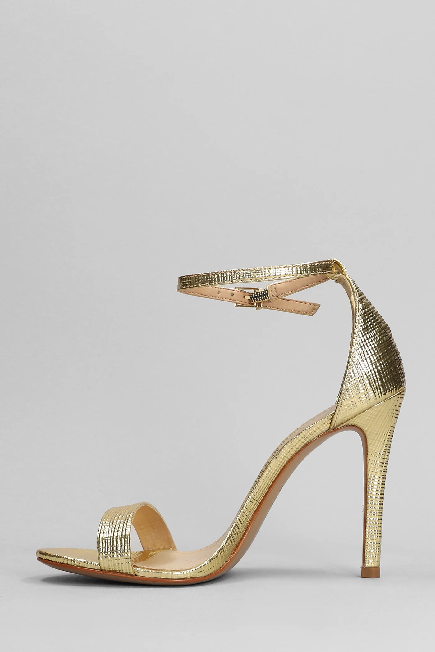 Sandals in gold leather - Image 3