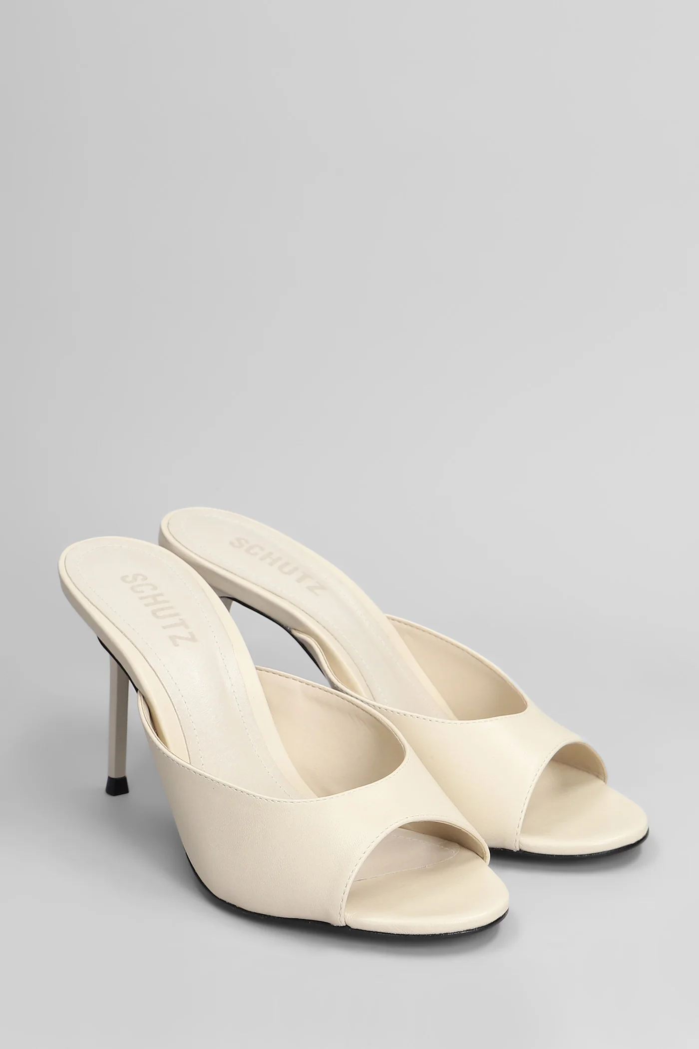 Slipper-Mule in beige leather - Image 2