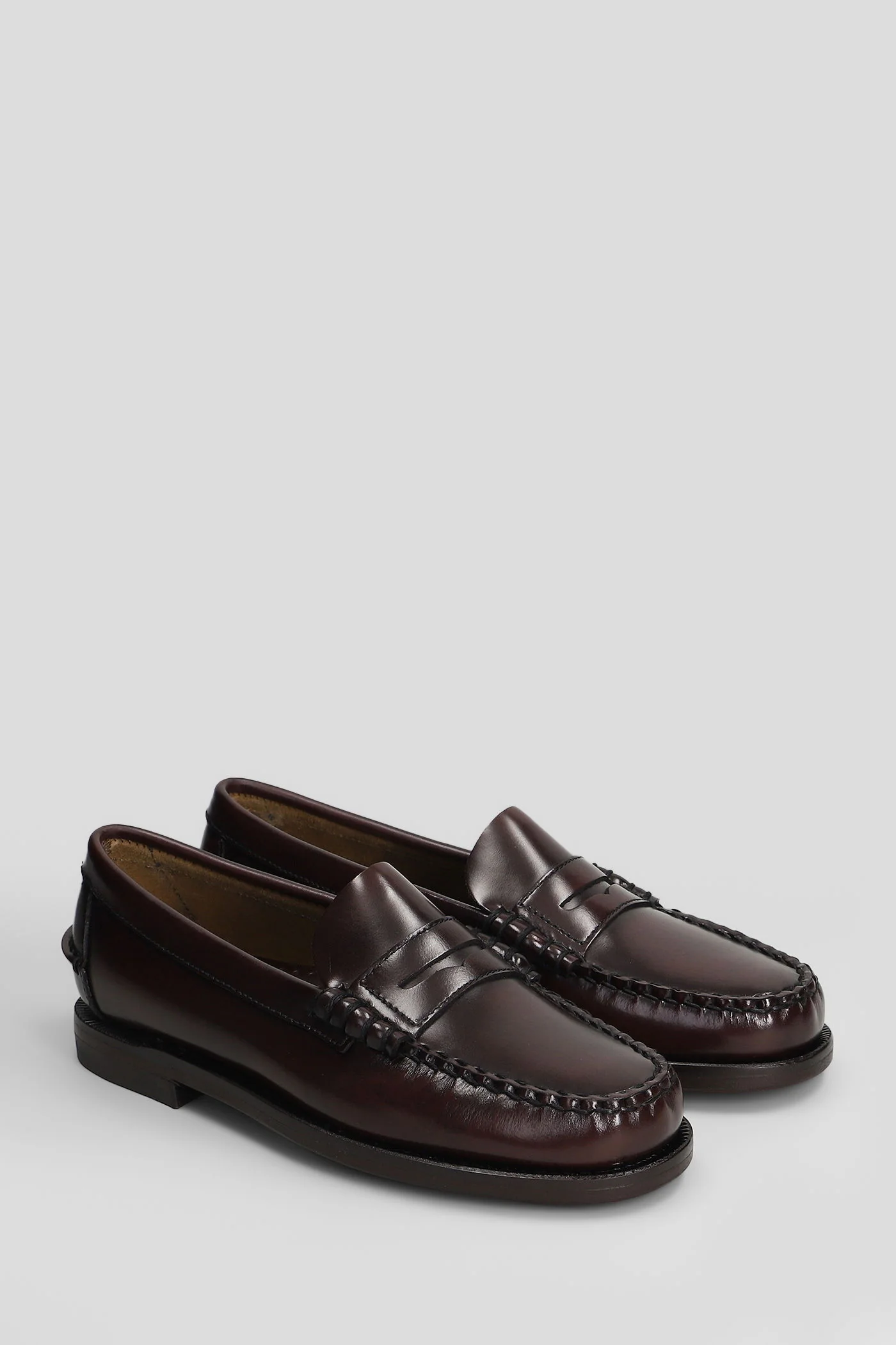 Classic dan Loafers in bordeaux leather - Image 2