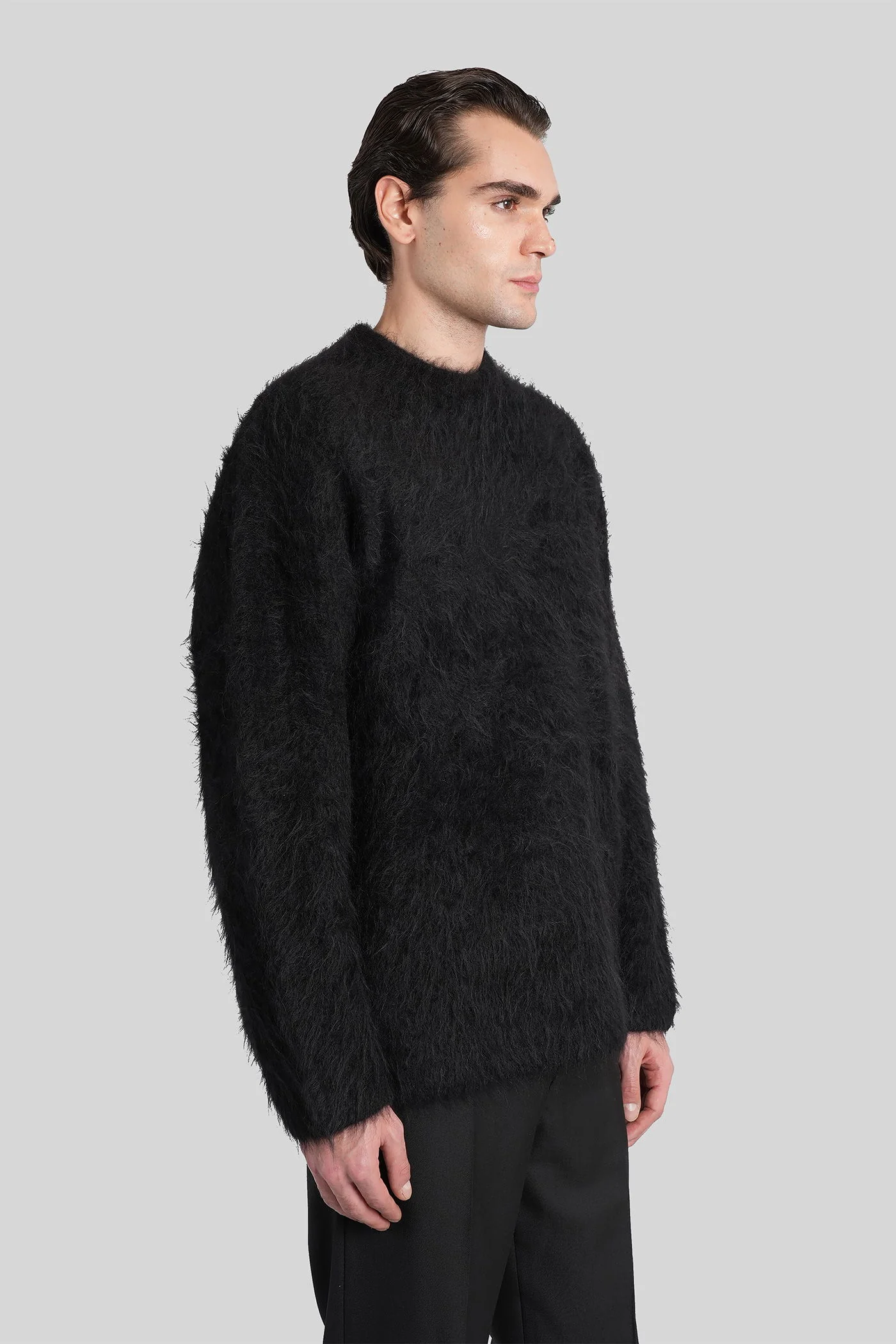 Haru Knitwear in black Alpaca - Image 4