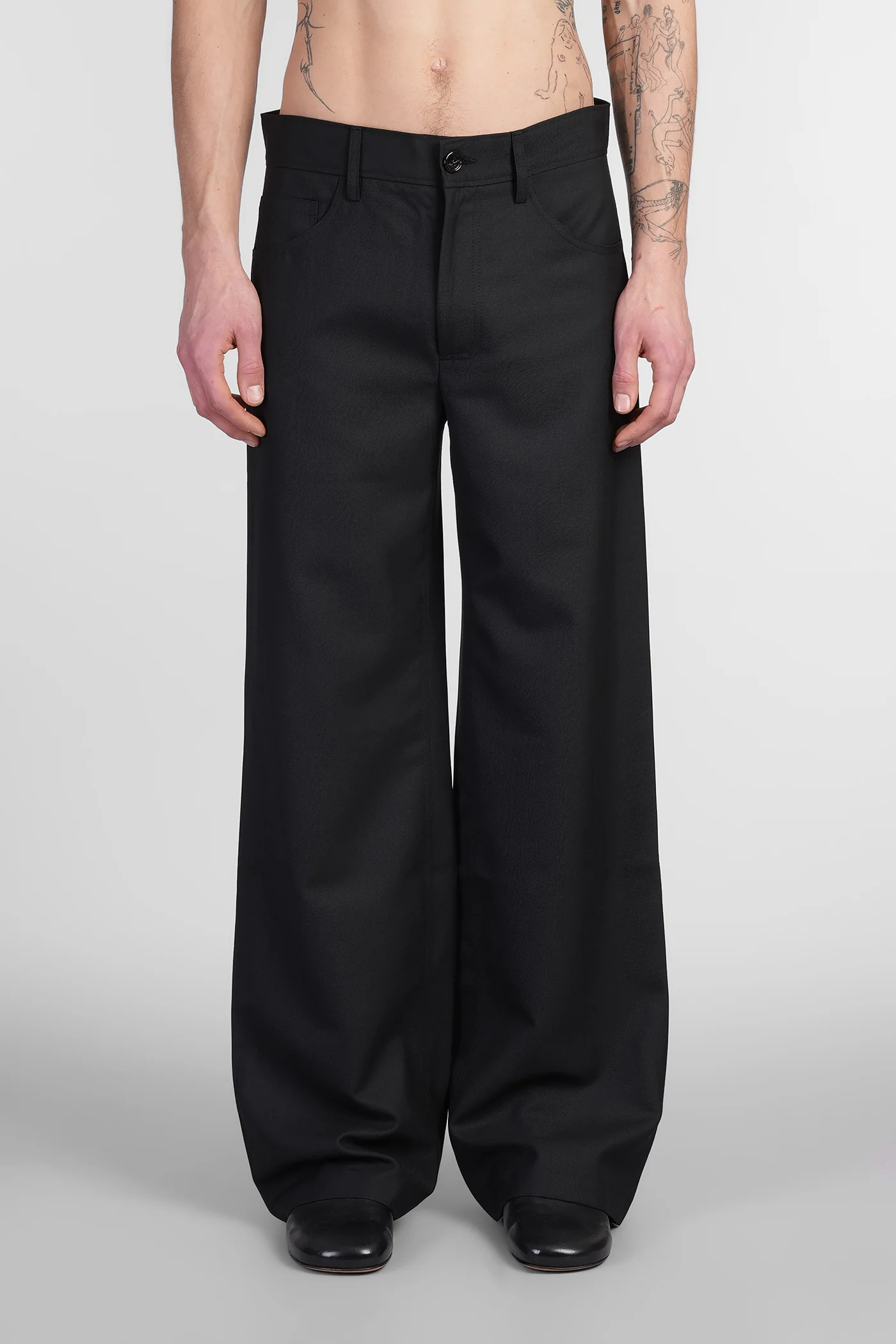 Jiro Pants in black wool
