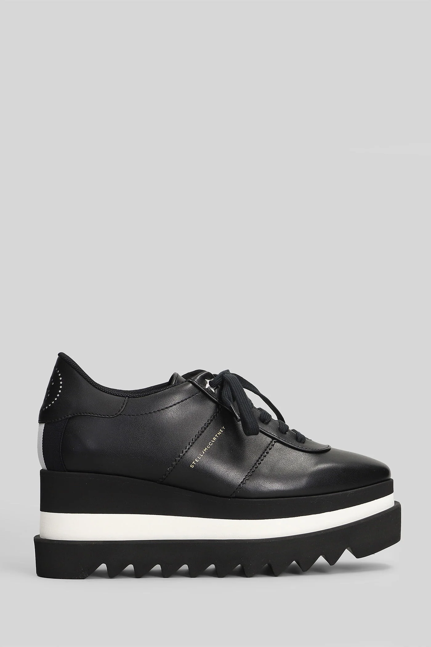 Sneakelyse Sneakers in black Polyuretan