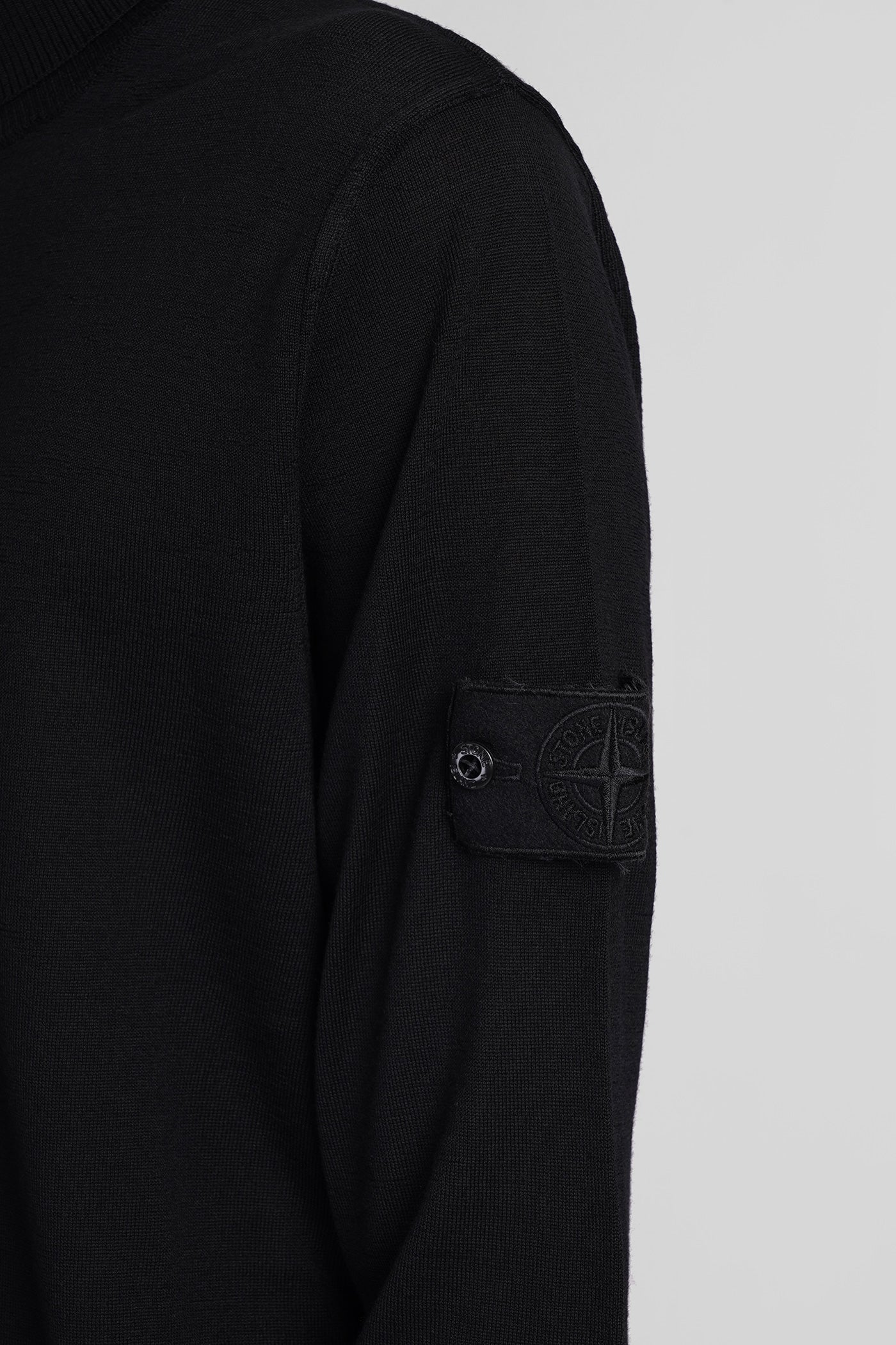 Knitwear in black wool - Image 5