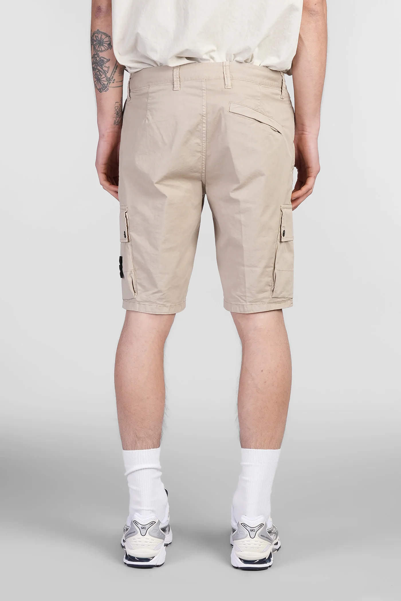 Shorts in beige cotton - Image 3