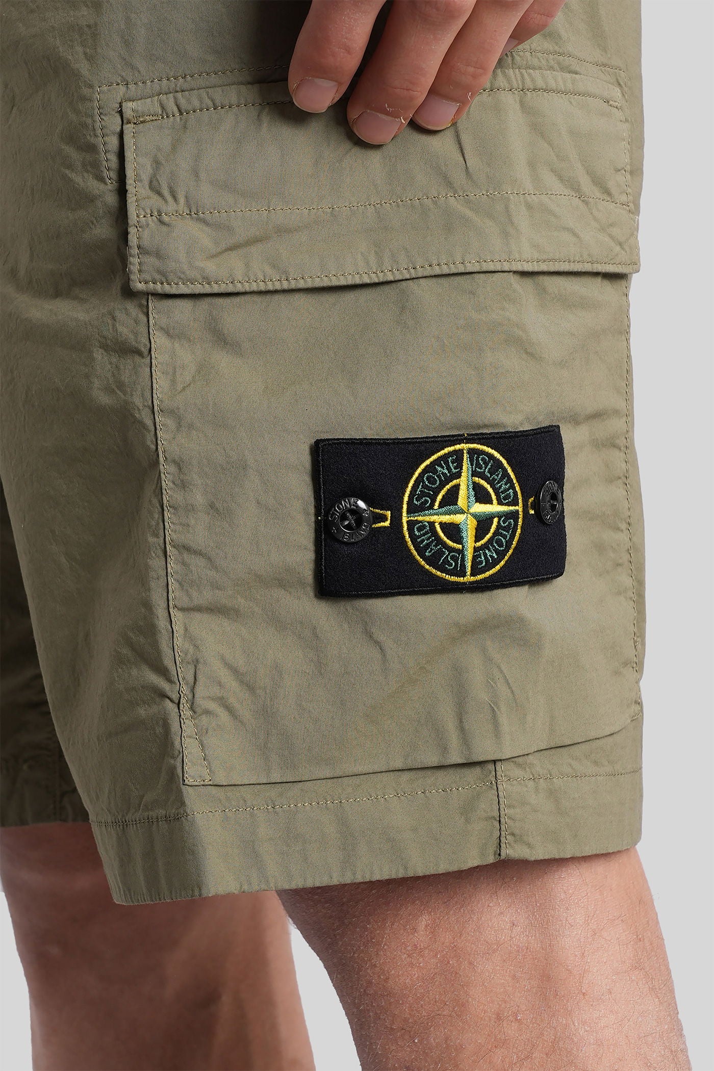 Shorts in green cotton - Image 5