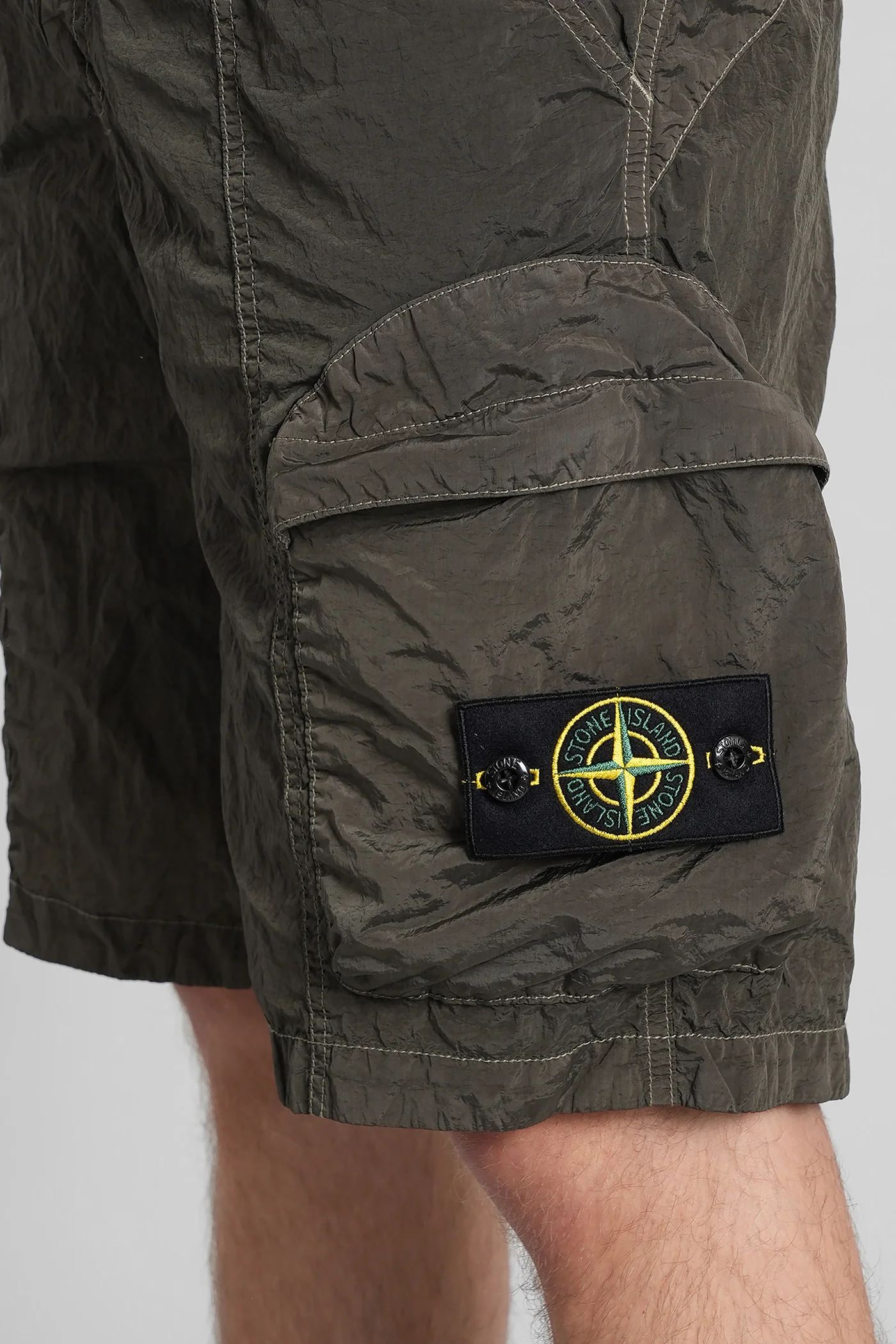 Shorts in green polyamide - Image 5