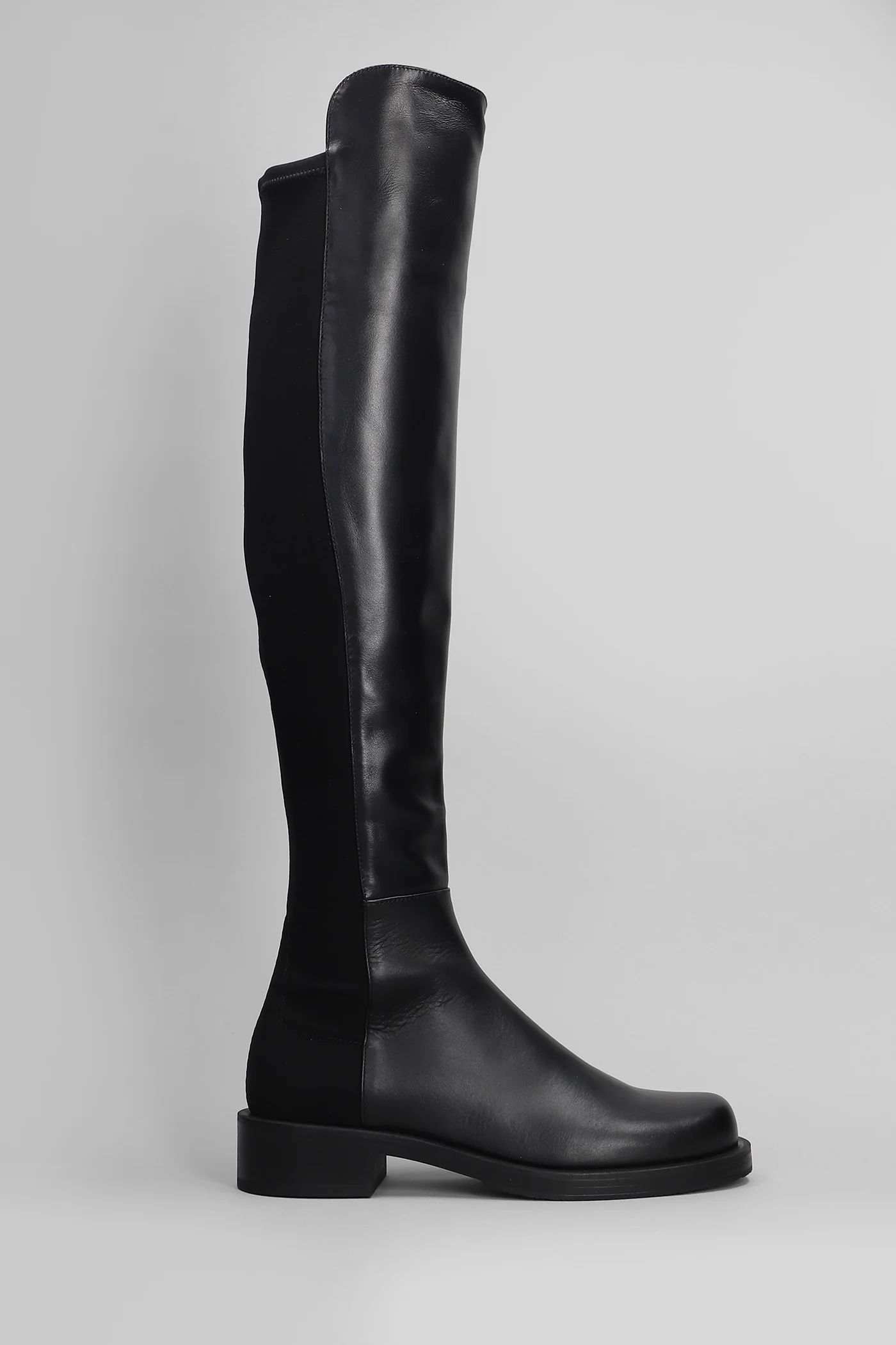5050 bold low heels boots in black leather