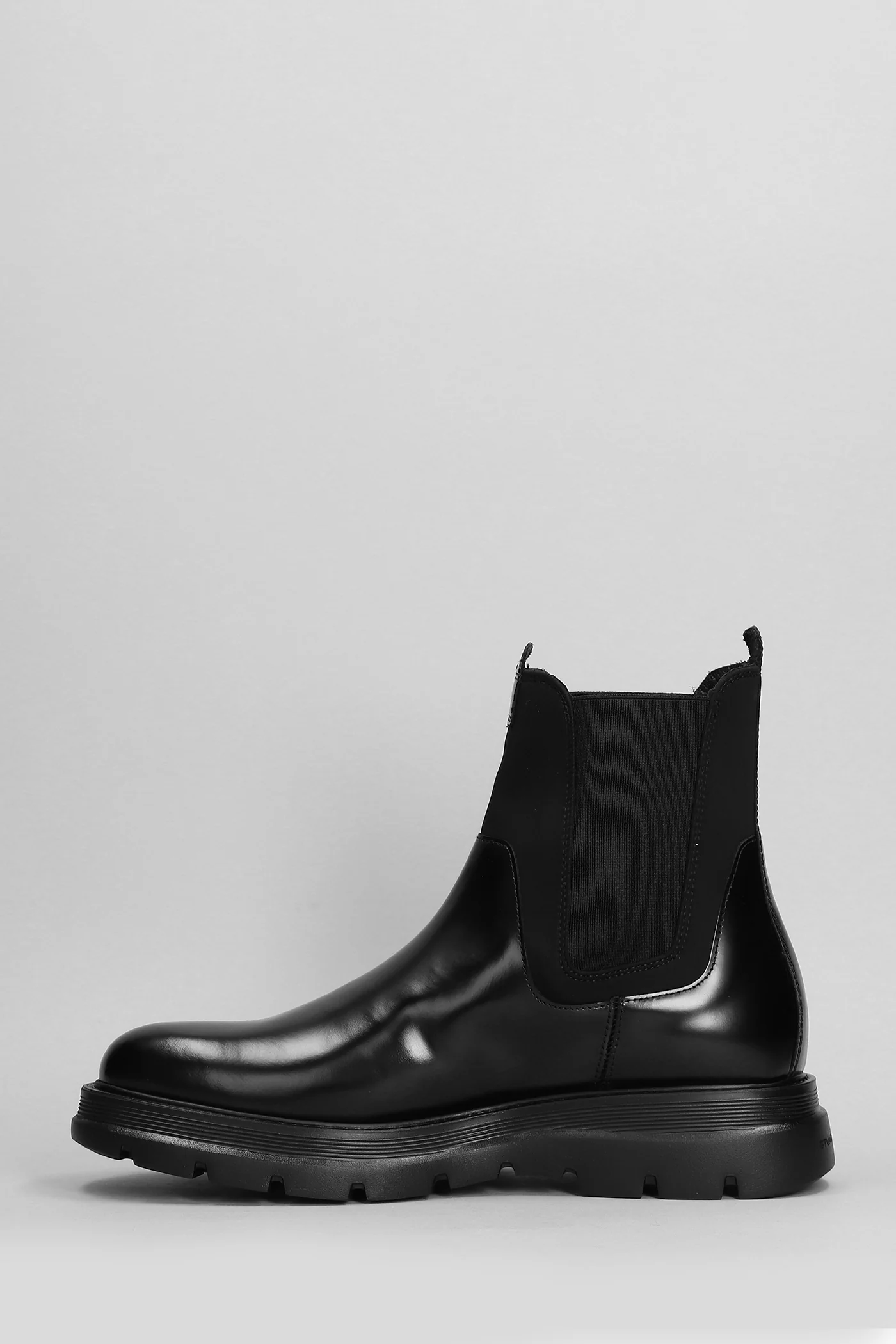 Arden Ankle boots in black leather - Image 3