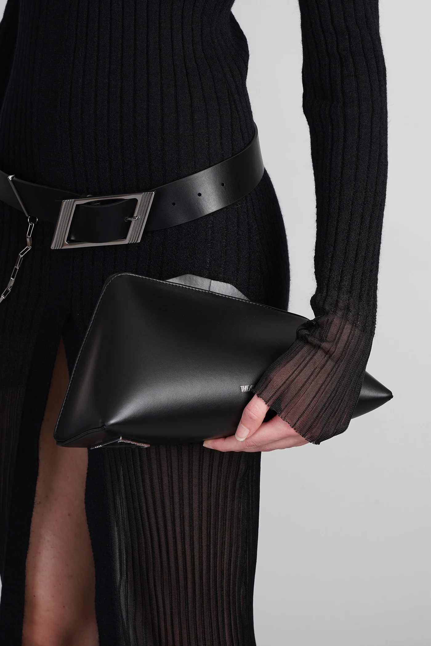8.30 PM Clutch in black leather - Image 2