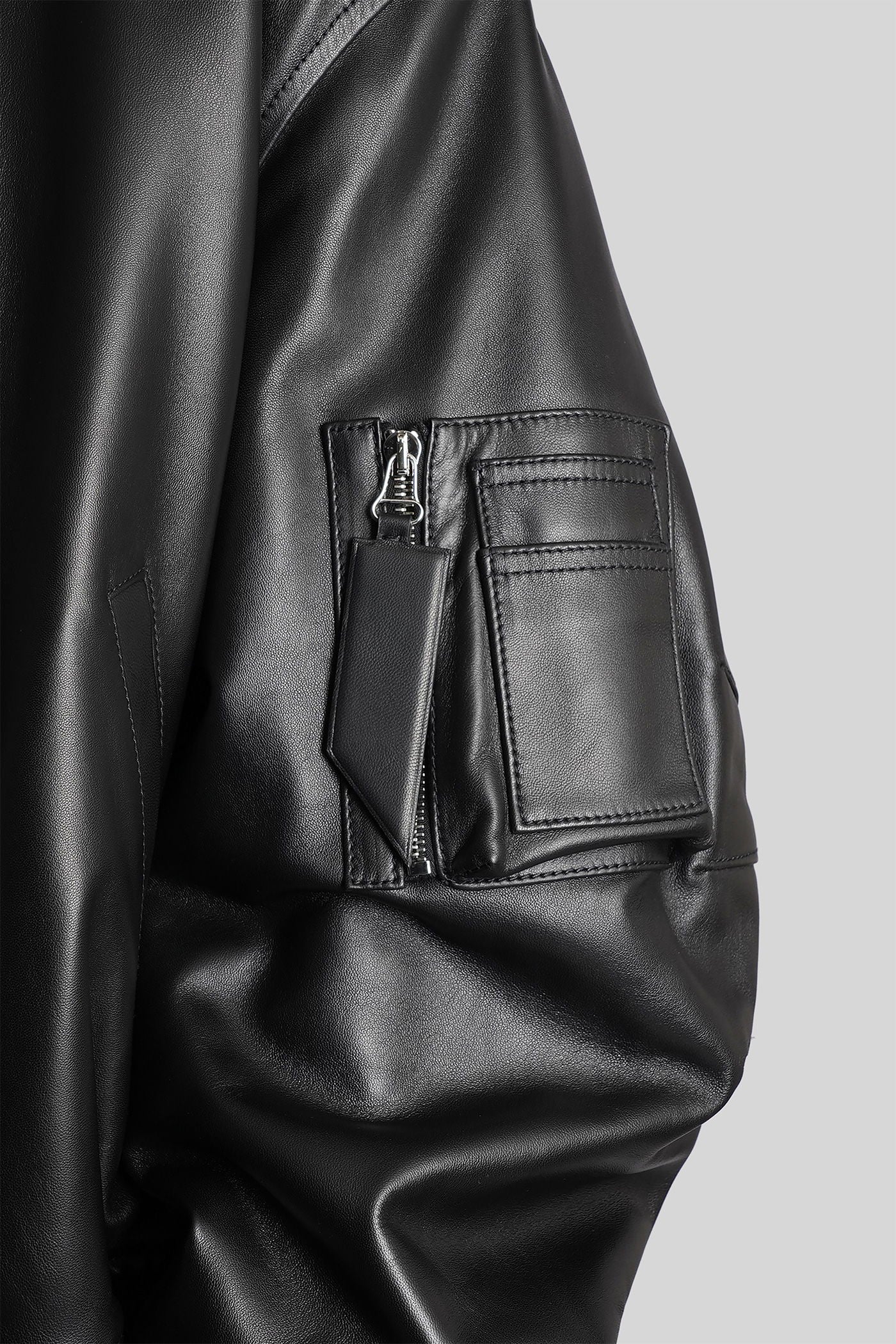 Bomber Jacket in black leather - Image 5