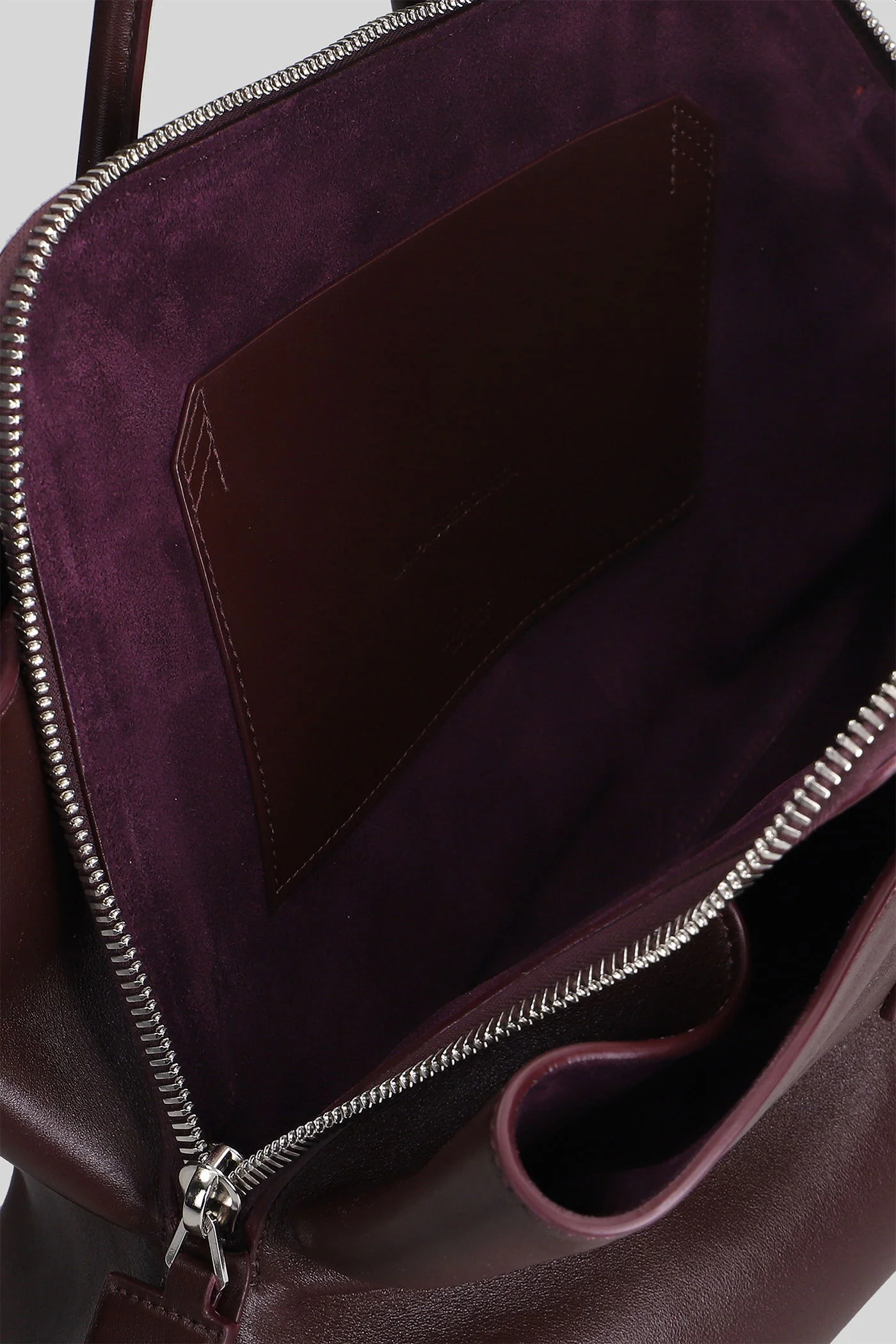 La passeggiata Shoulder bag in Viola leather - Image 4