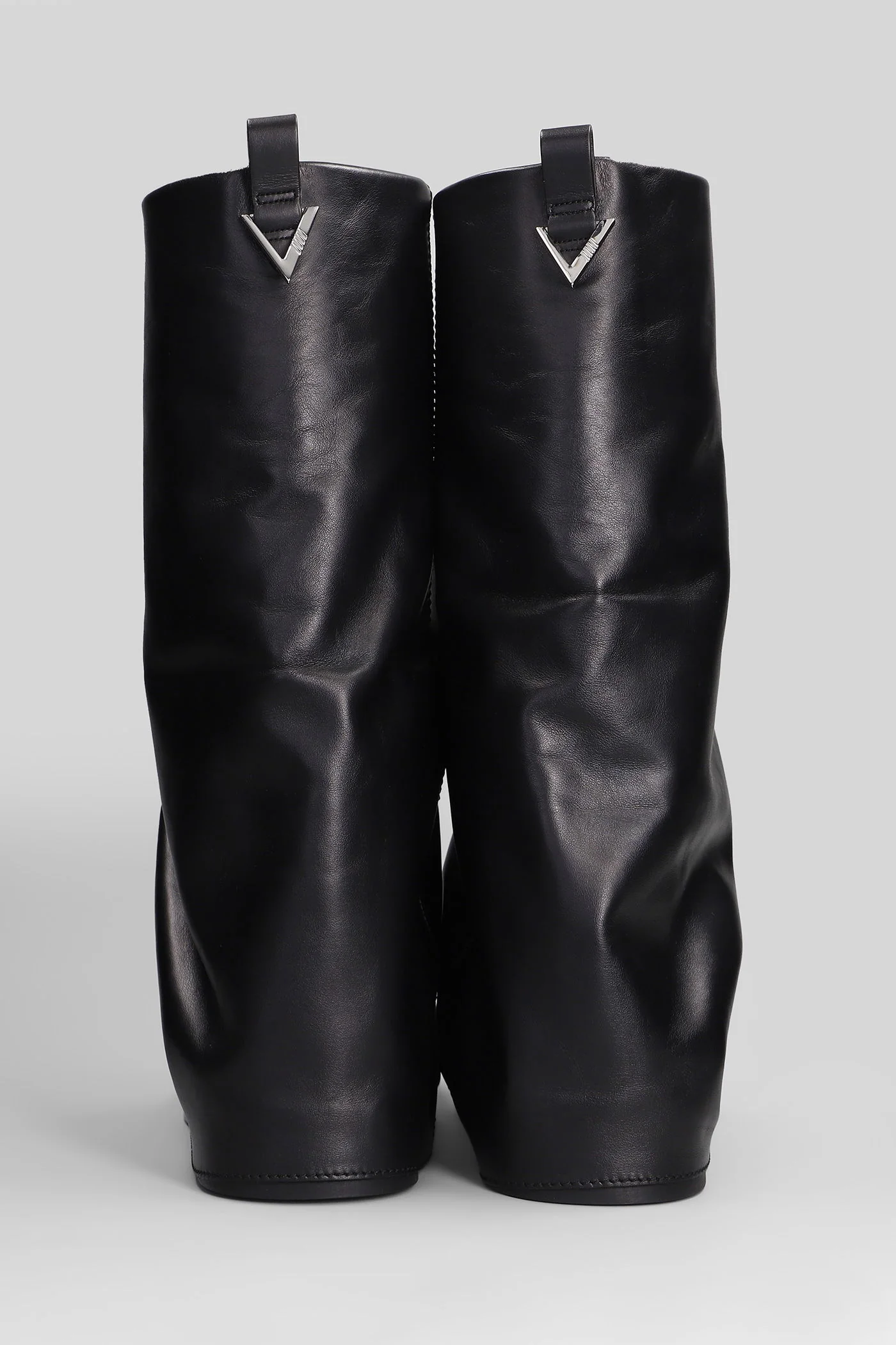 Robin low heels boots in black leather - Image 4