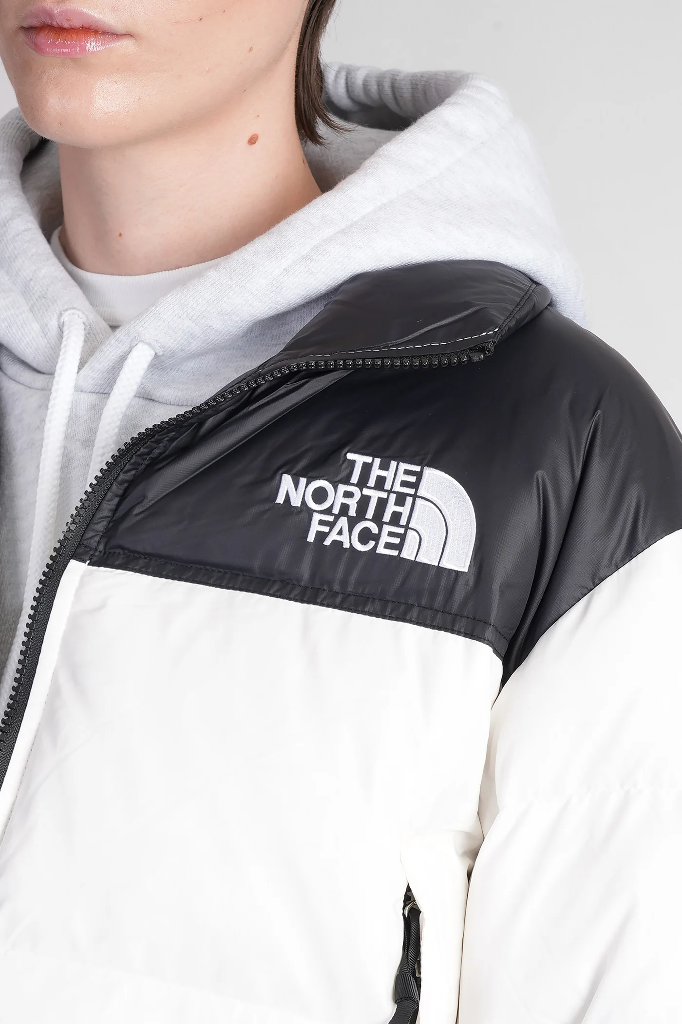 Nuptse Short puffer in white polyamide - Image 5