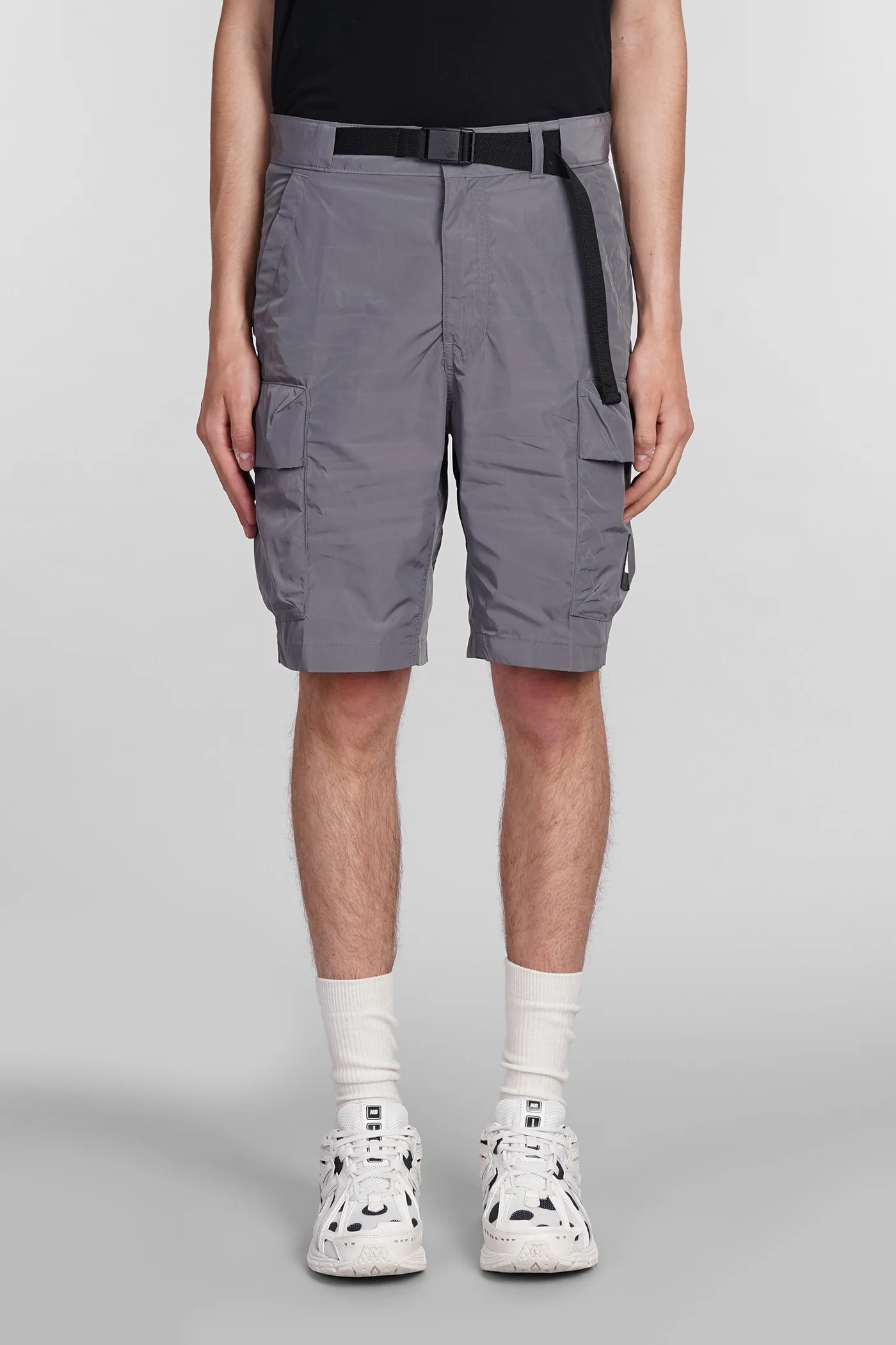 Shorts in grey polyester