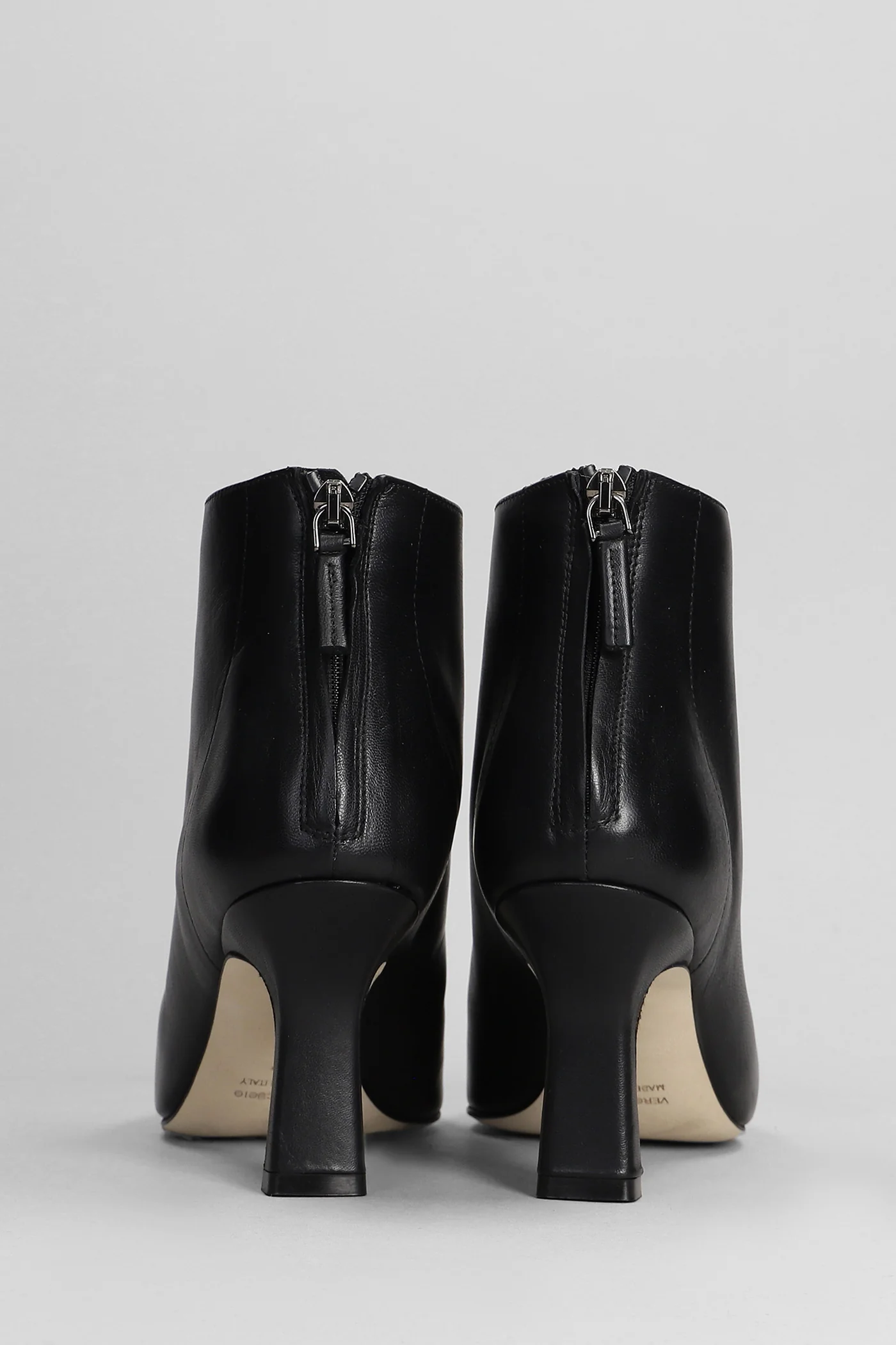 High heels Ankle boots in black leather - Image 4
