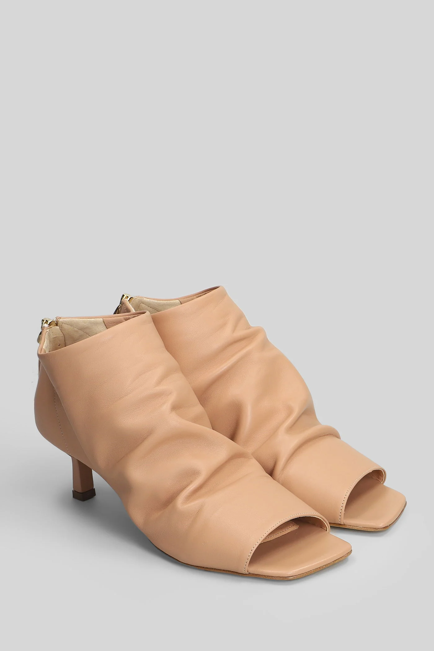 High heels Ankle boots in powder leather - Image 2