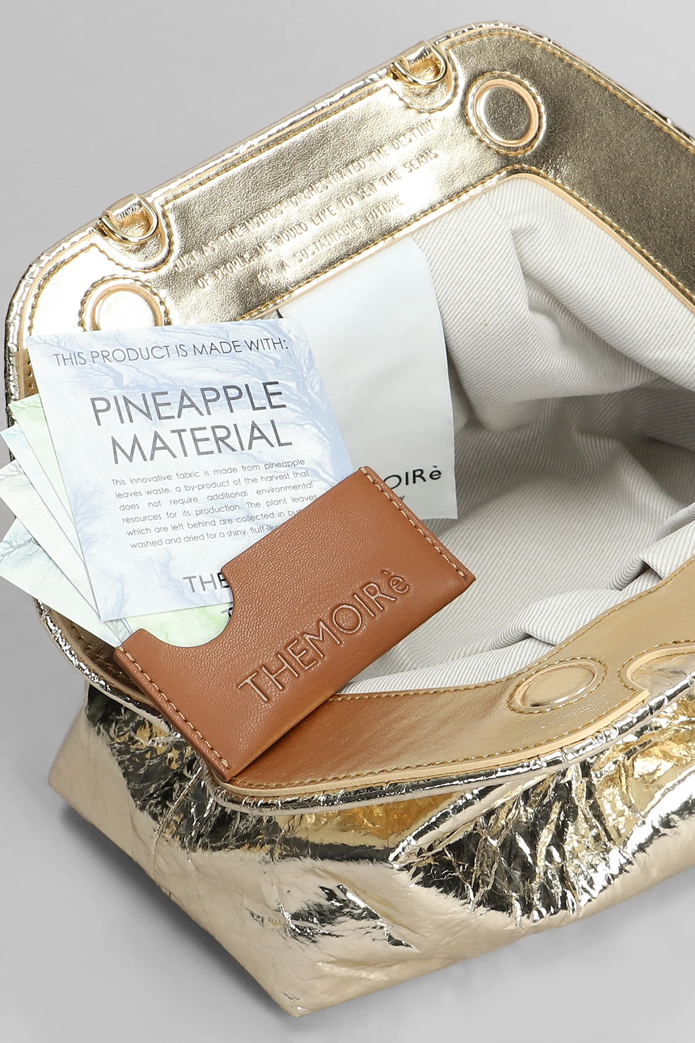 Gea Pineapple Fabric Clutch in gold faux leather - Image 4