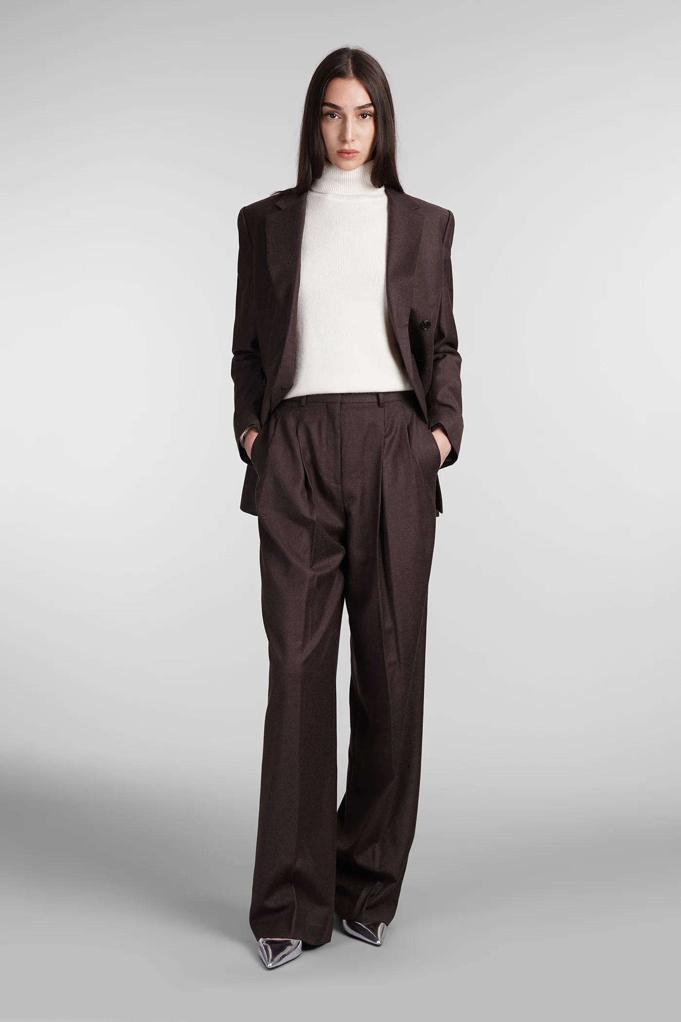 Knitwear in beige cashmere - Image 2