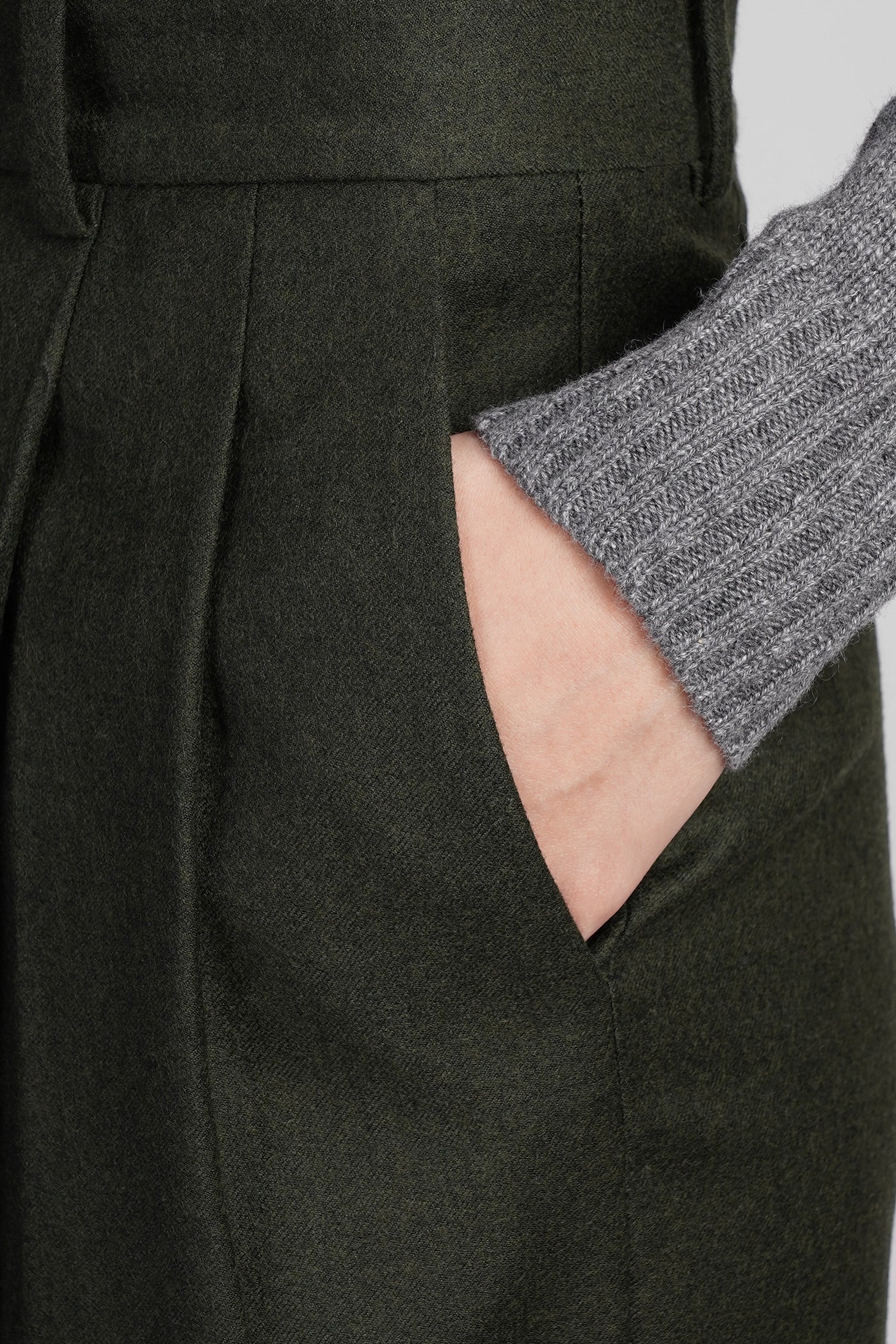 Pants in green wool - Image 5