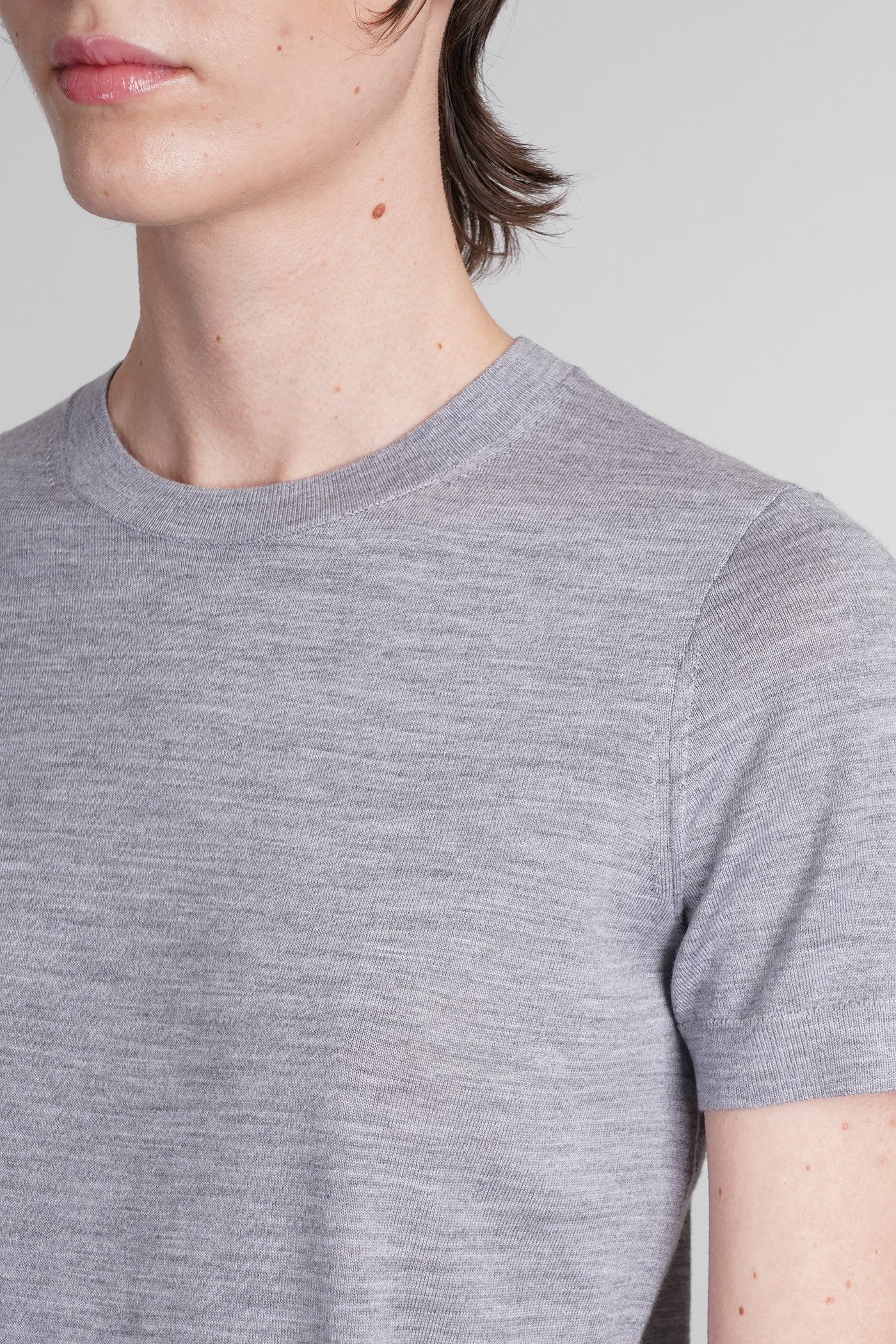 T-Shirt in grey wool - Image 5