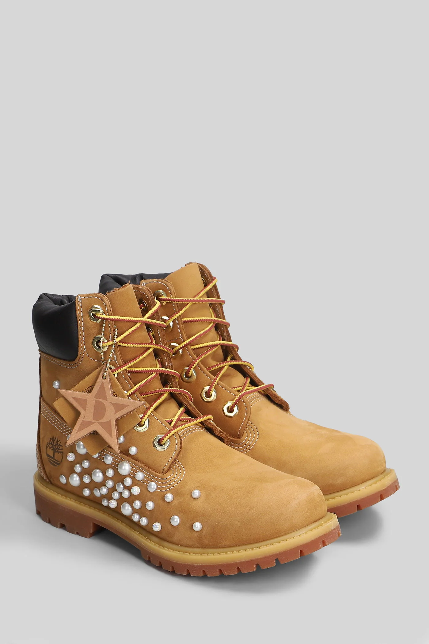 Premium 6 In Lace Combat boots in beige nubuck - Image 2