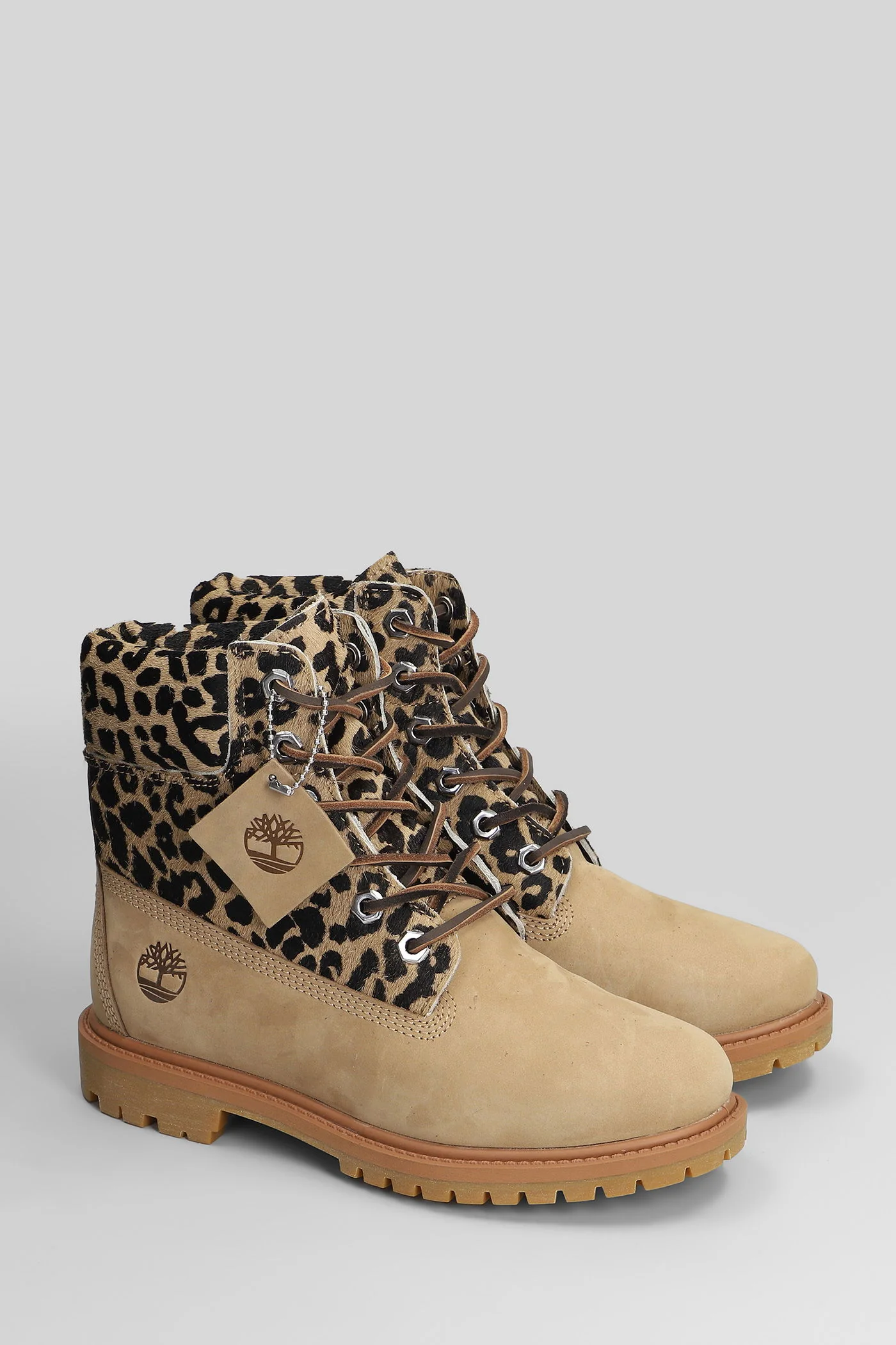 Premium 6 Inch Combat boots in beige nubuck - Image 2
