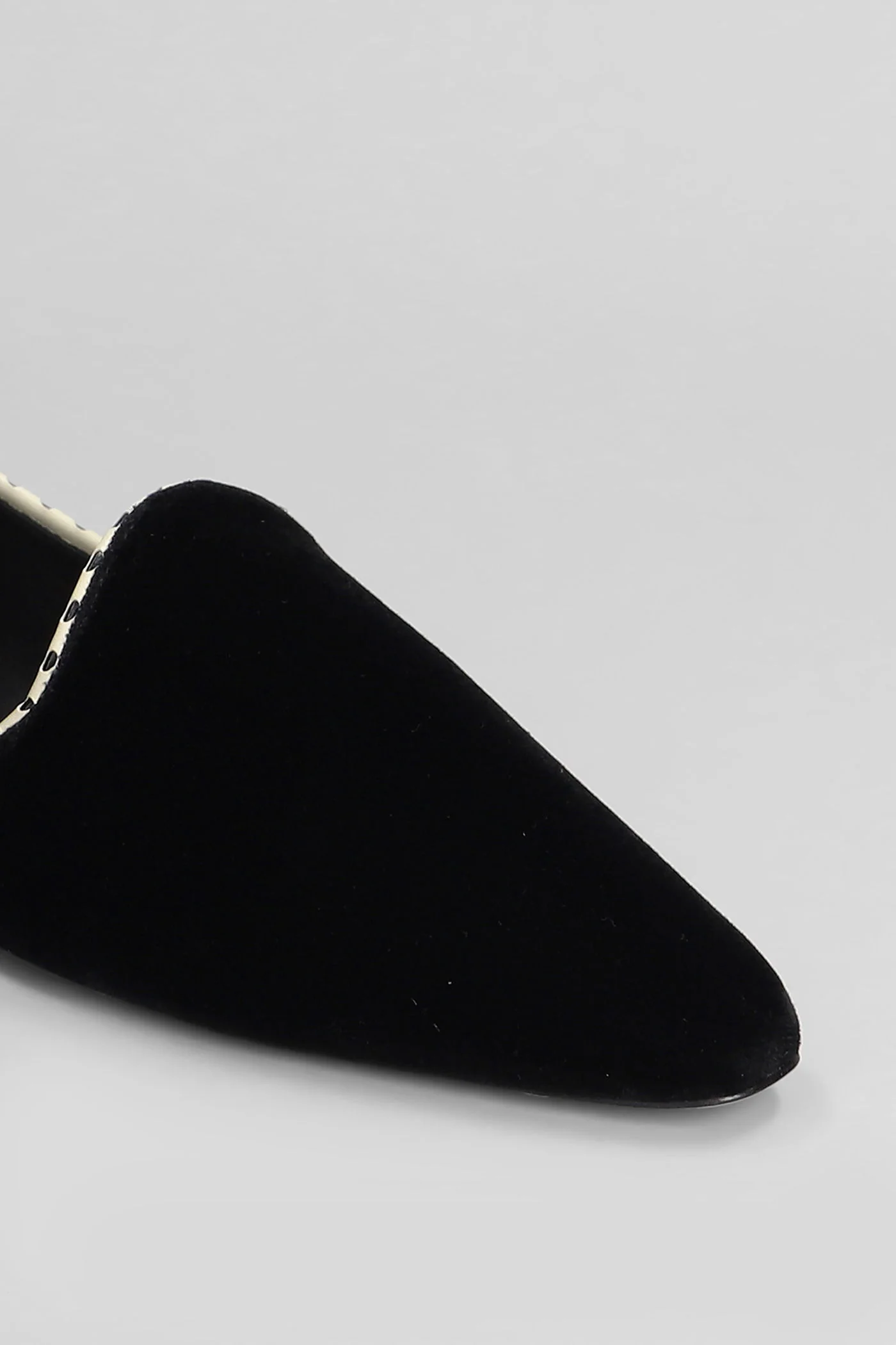 Ballet flats in black velvet - Image 5