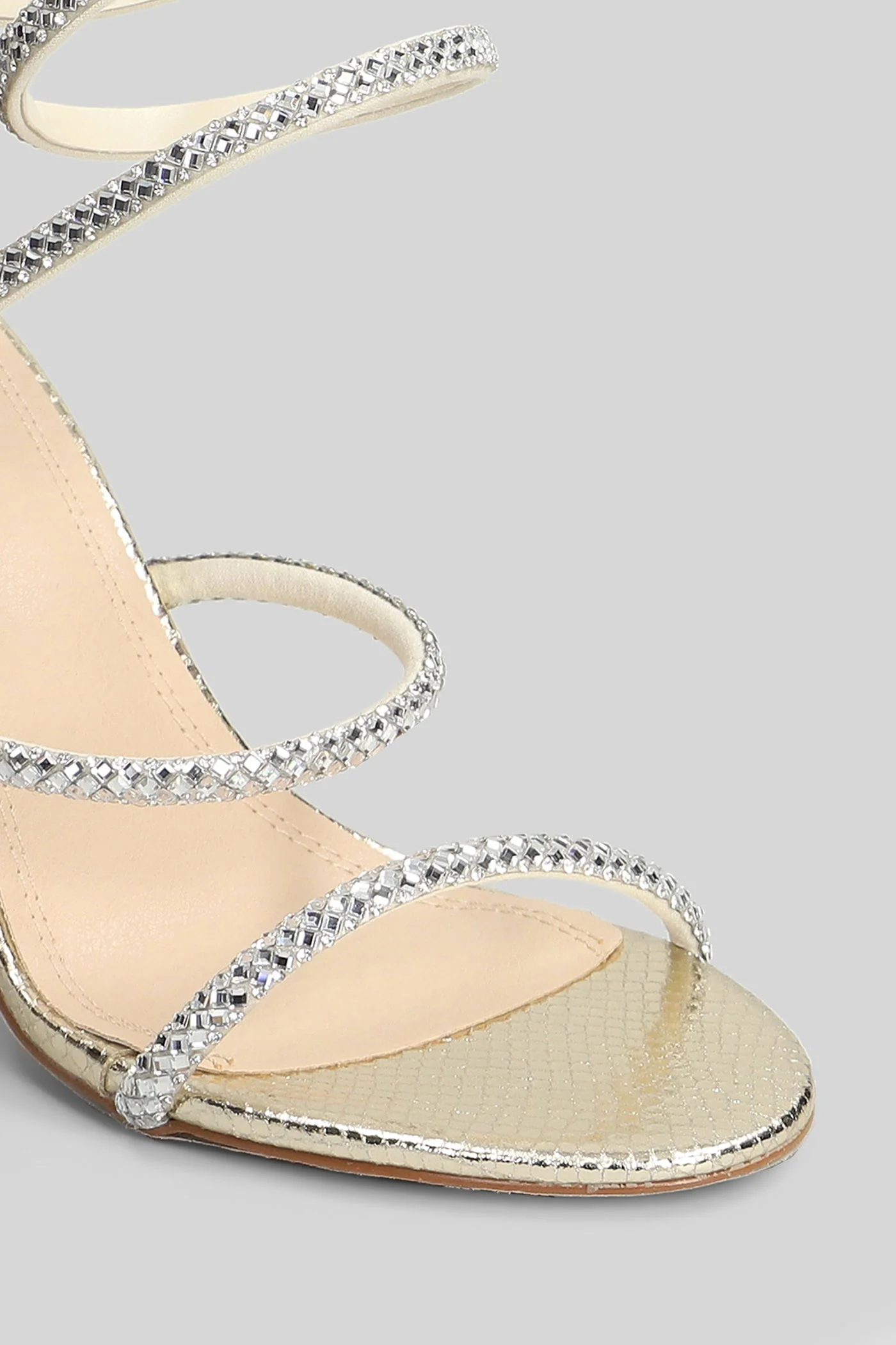 Zeja Sandals in gold leather - Image 5