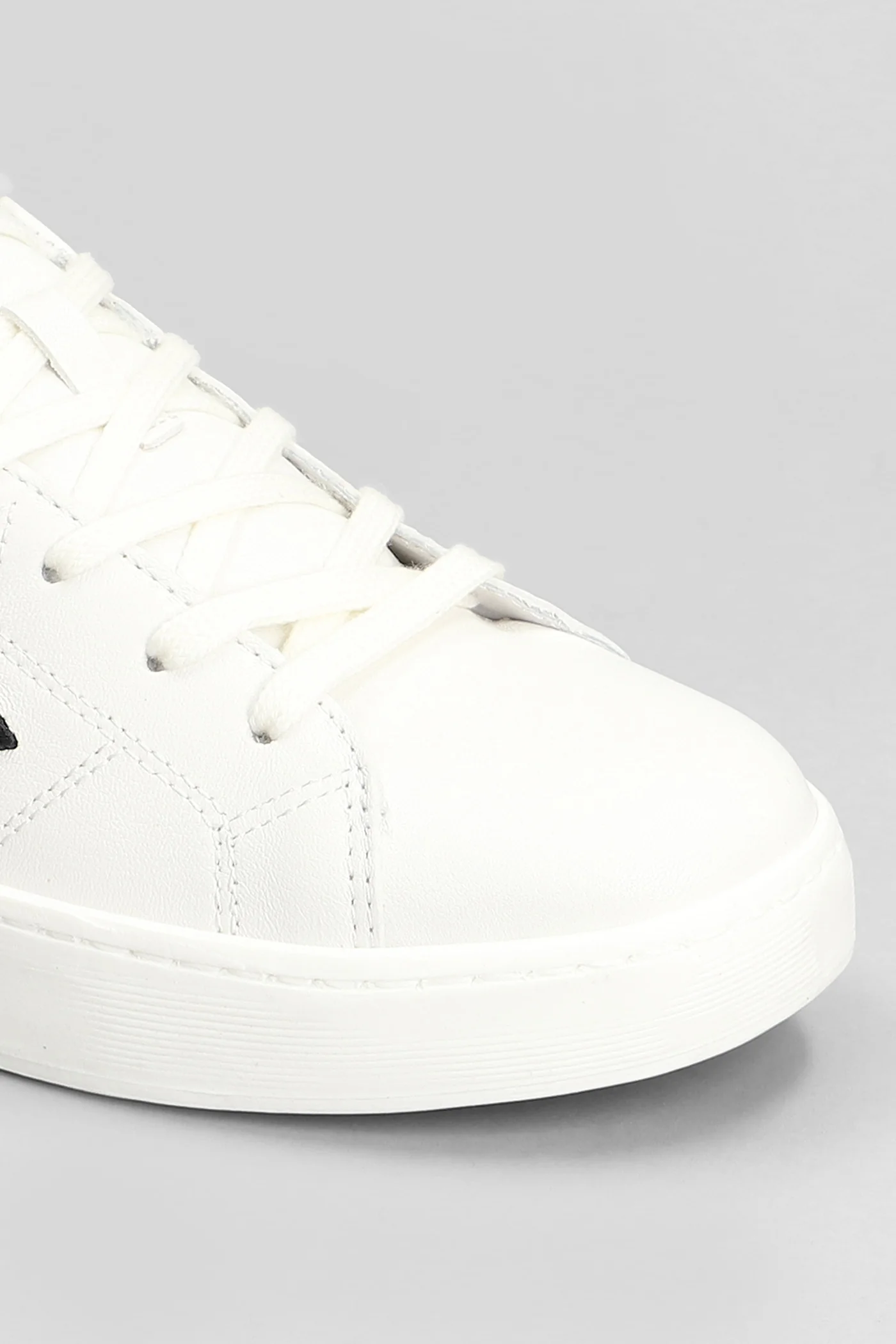 Sneakers in white suede and leather - Image 5