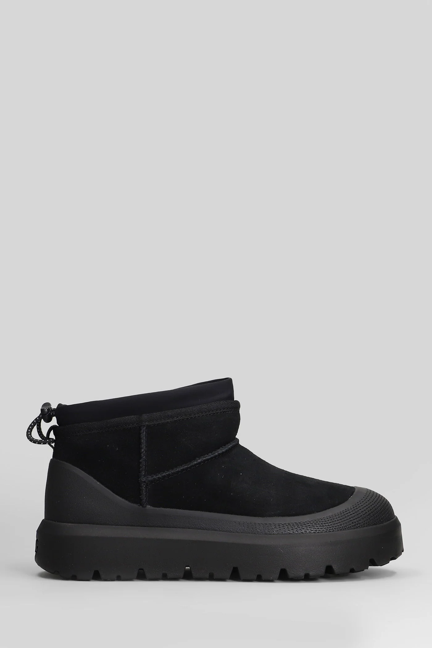 Cl Ultra Mini Weathe Ankle boots in black suede