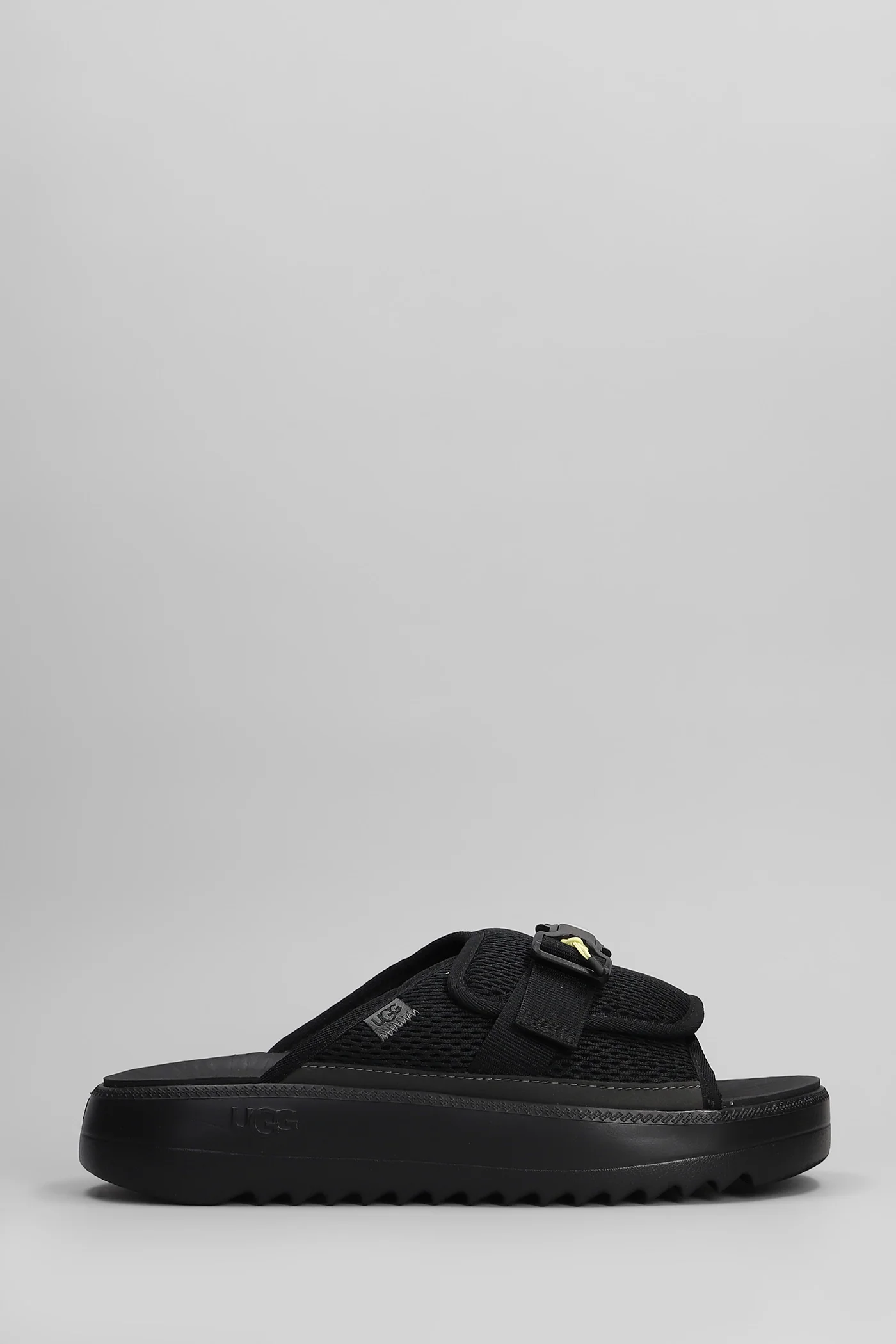 Maxxer Slide 2.0 Flats in black fabric
