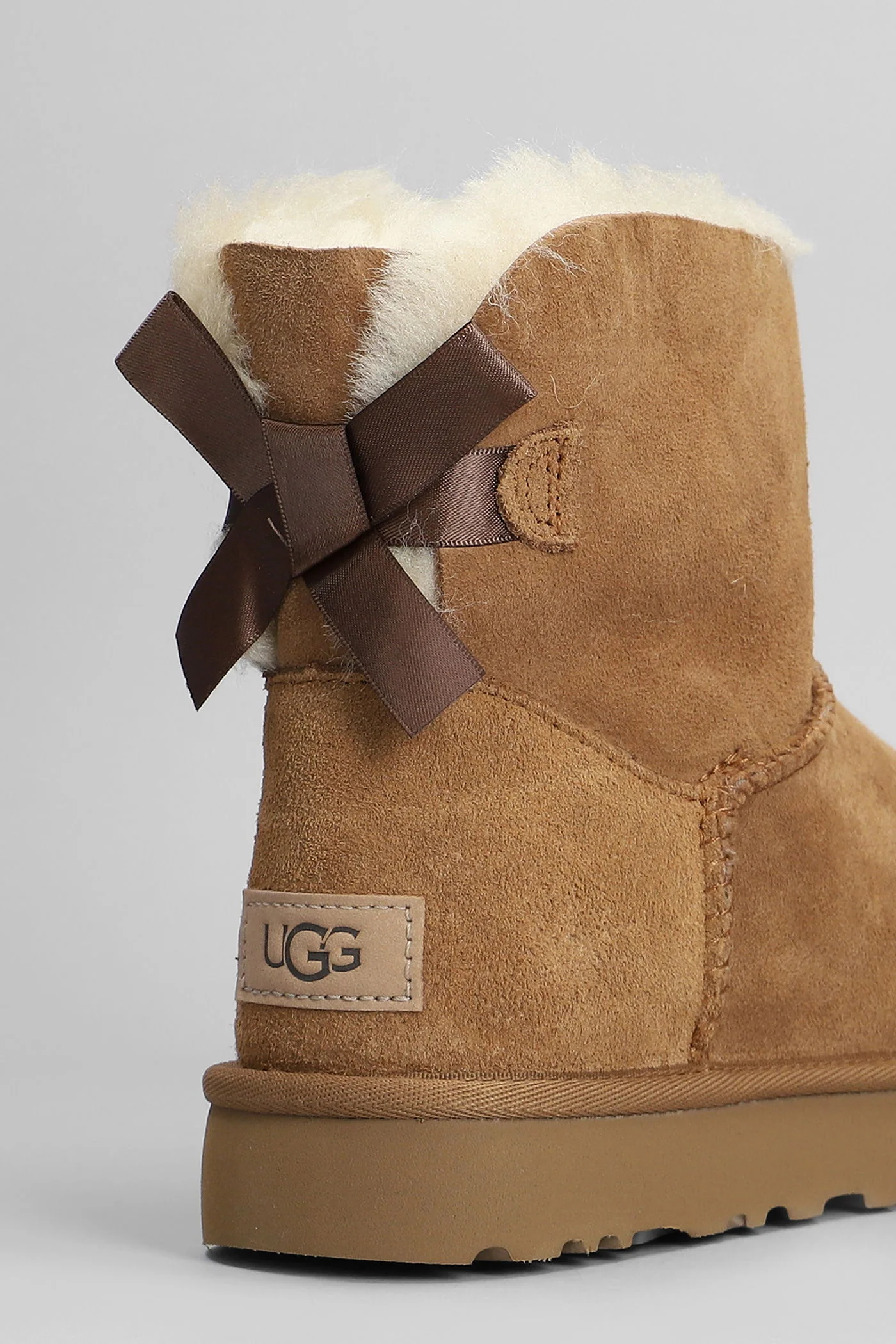 Mini Bailey Bow II low heels Ankle boots in leather color suede - Image 5
