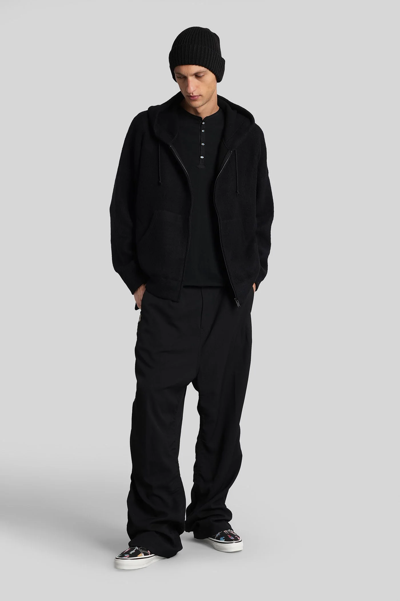 Sweatshirt in black wool - Image 2